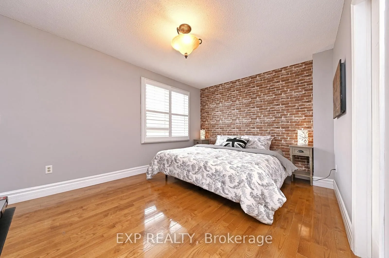 40 Stornwood Court NE, #40