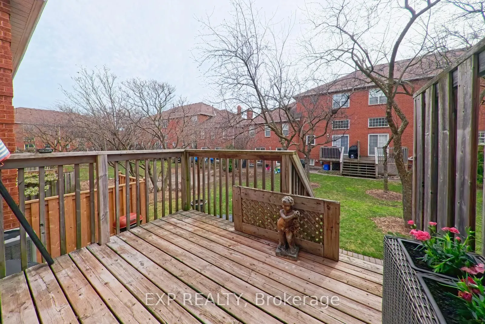 40 Stornwood Court NE, #40