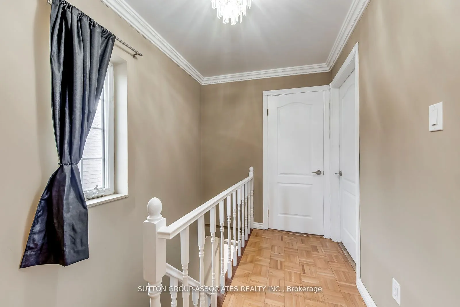 3564 Eglinton Avenue W, #2nd Fl.
