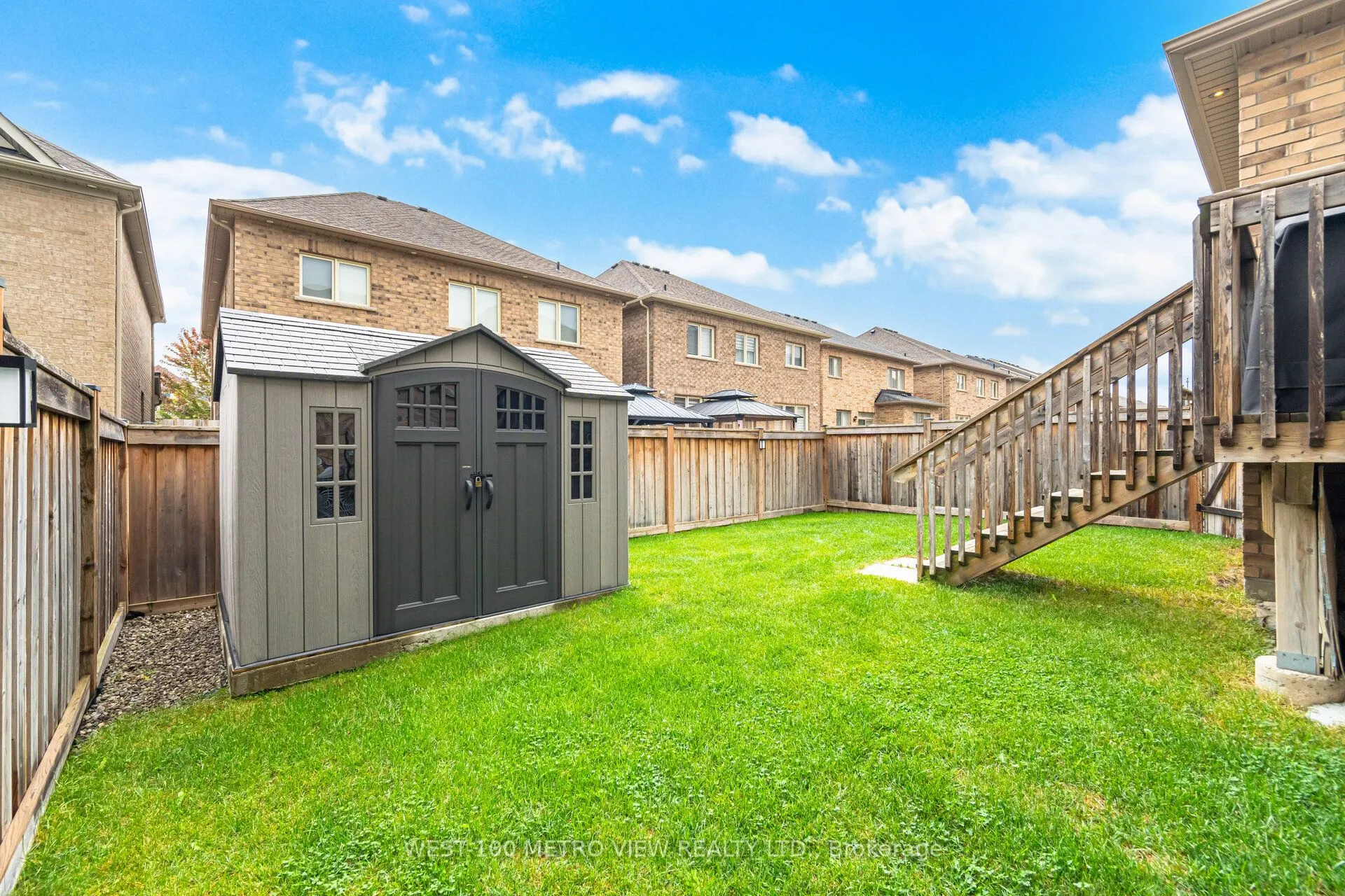 4 Ivor Crescent