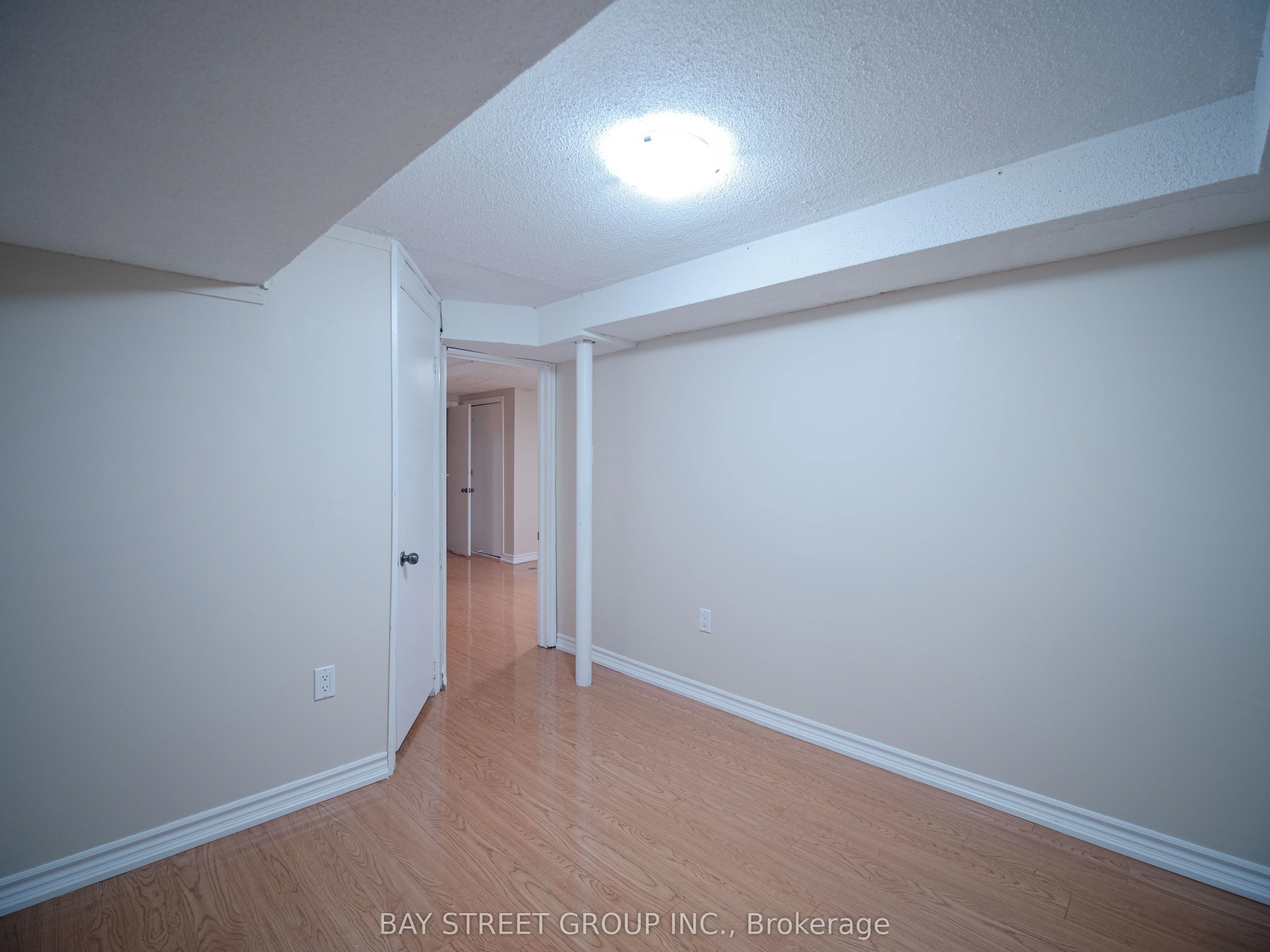 56 Corby Crescent, #Lower
