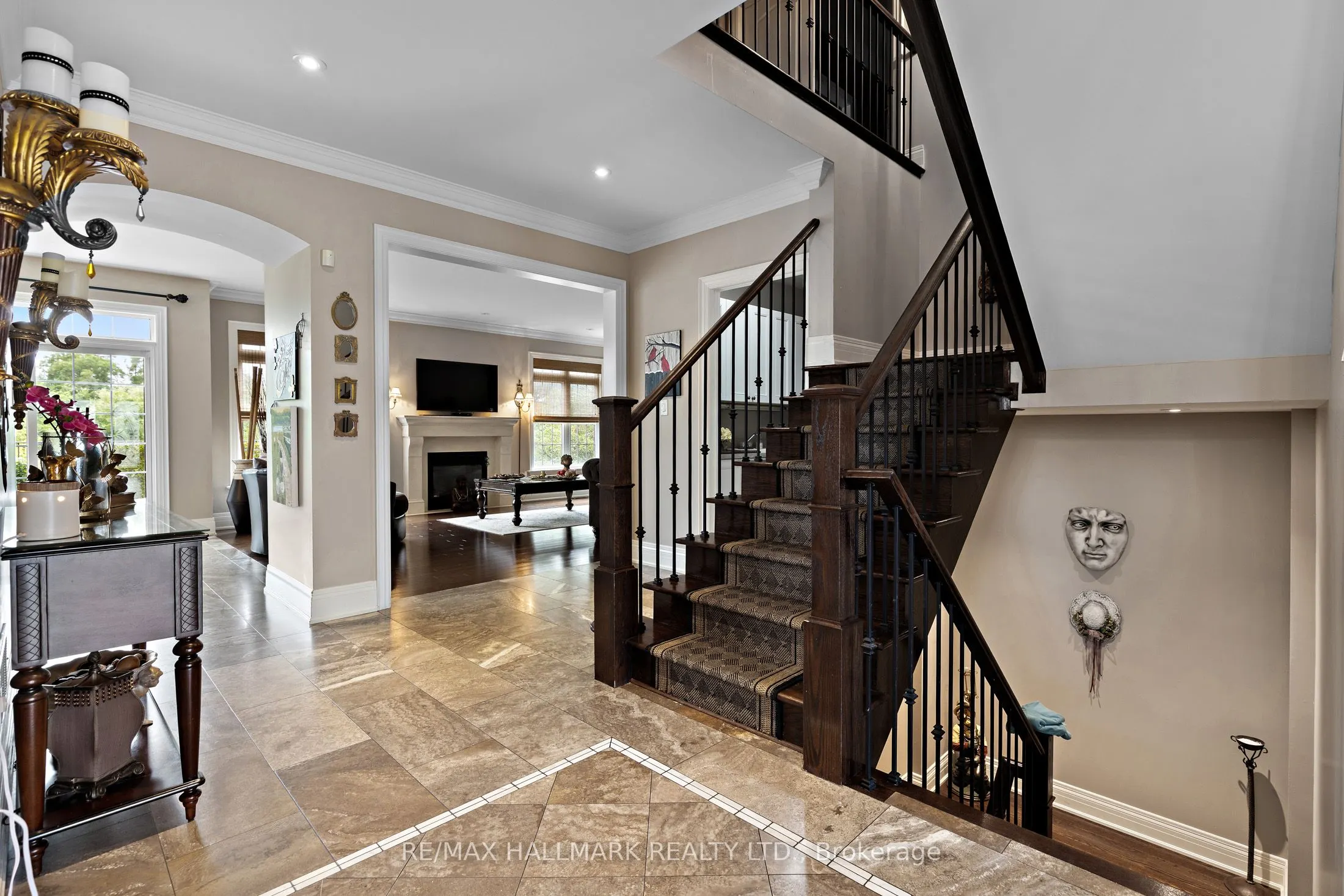 2485 Meadowridge Drive