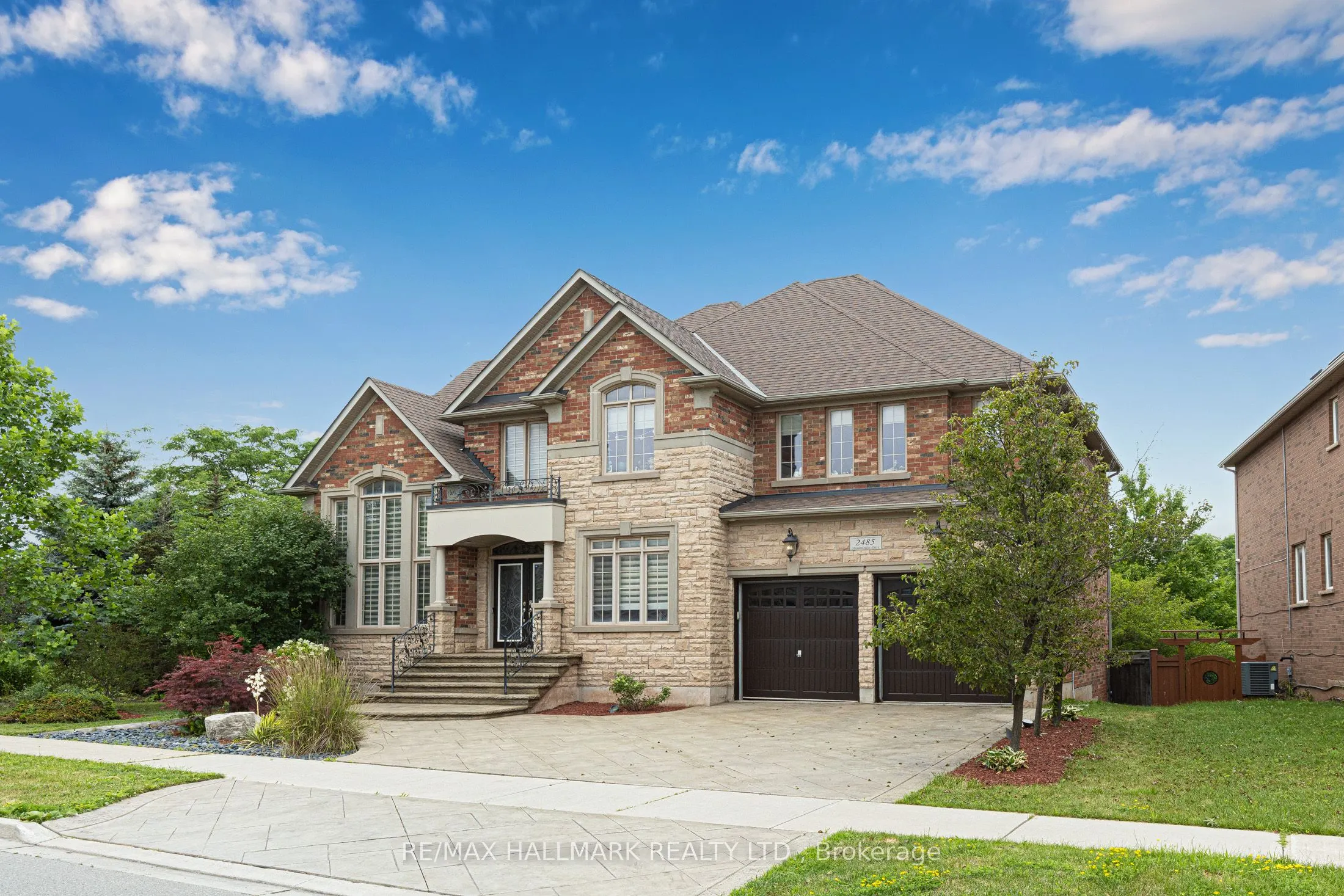 2485 Meadowridge Drive
