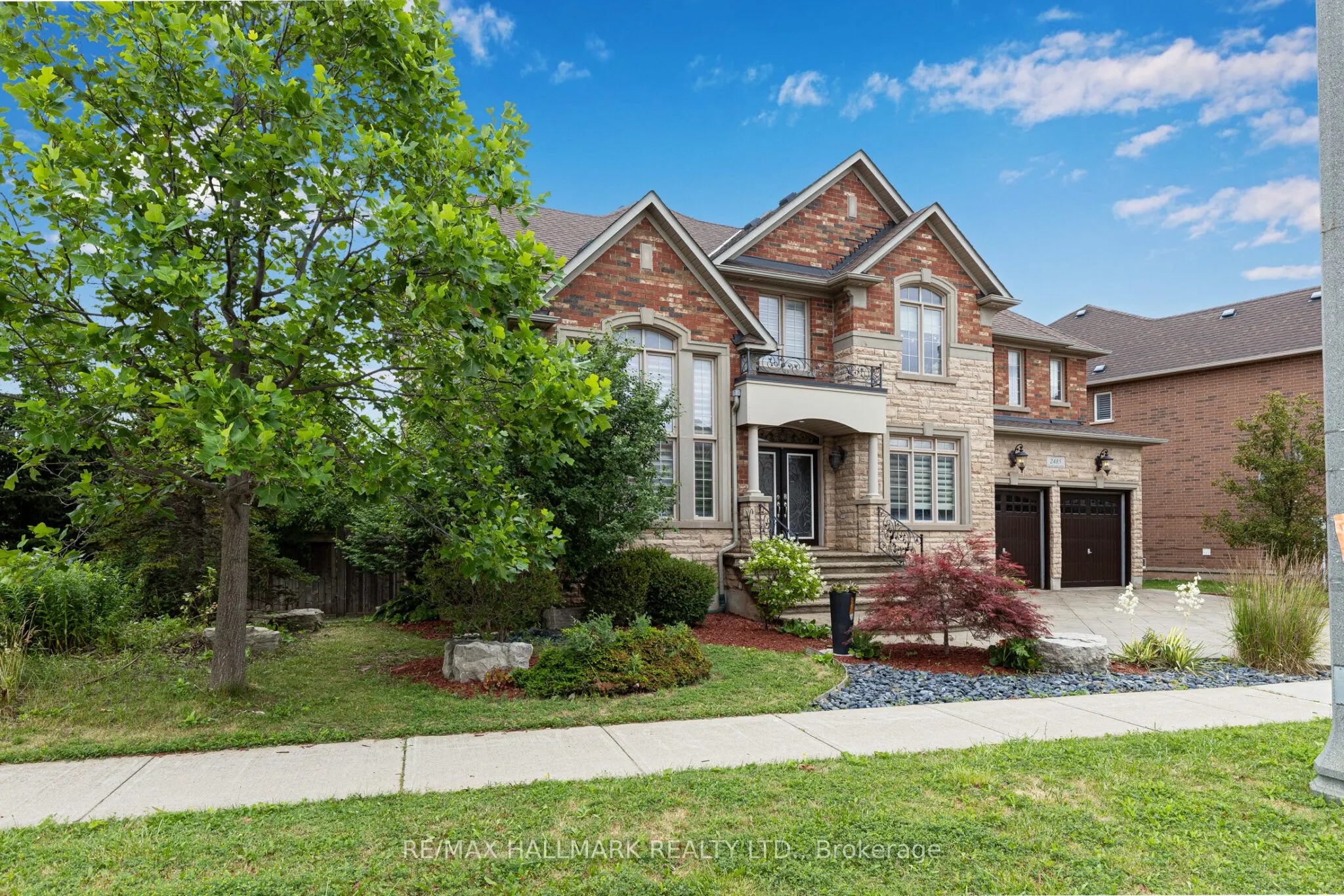 2485 Meadowridge Drive