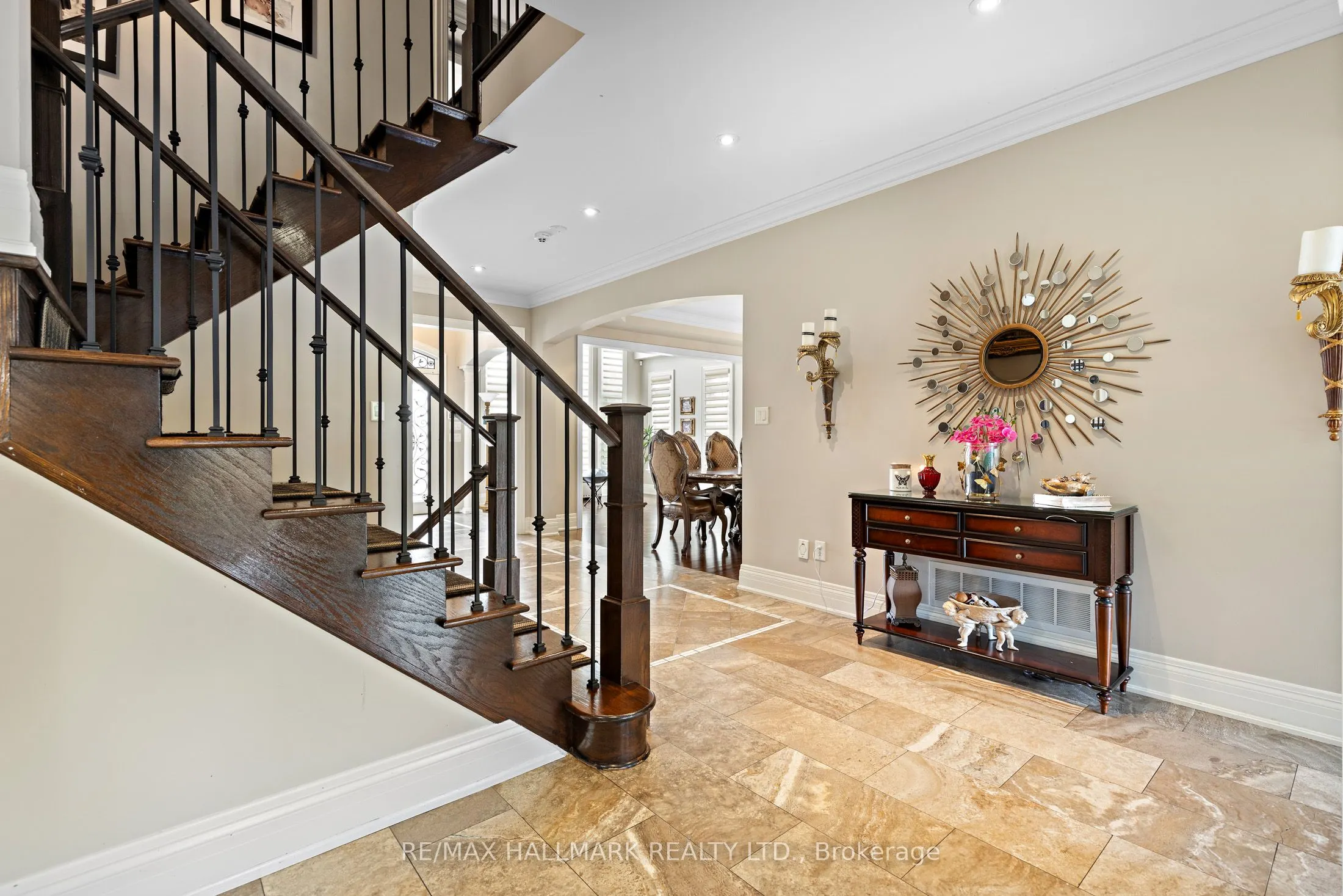 2485 Meadowridge Drive
