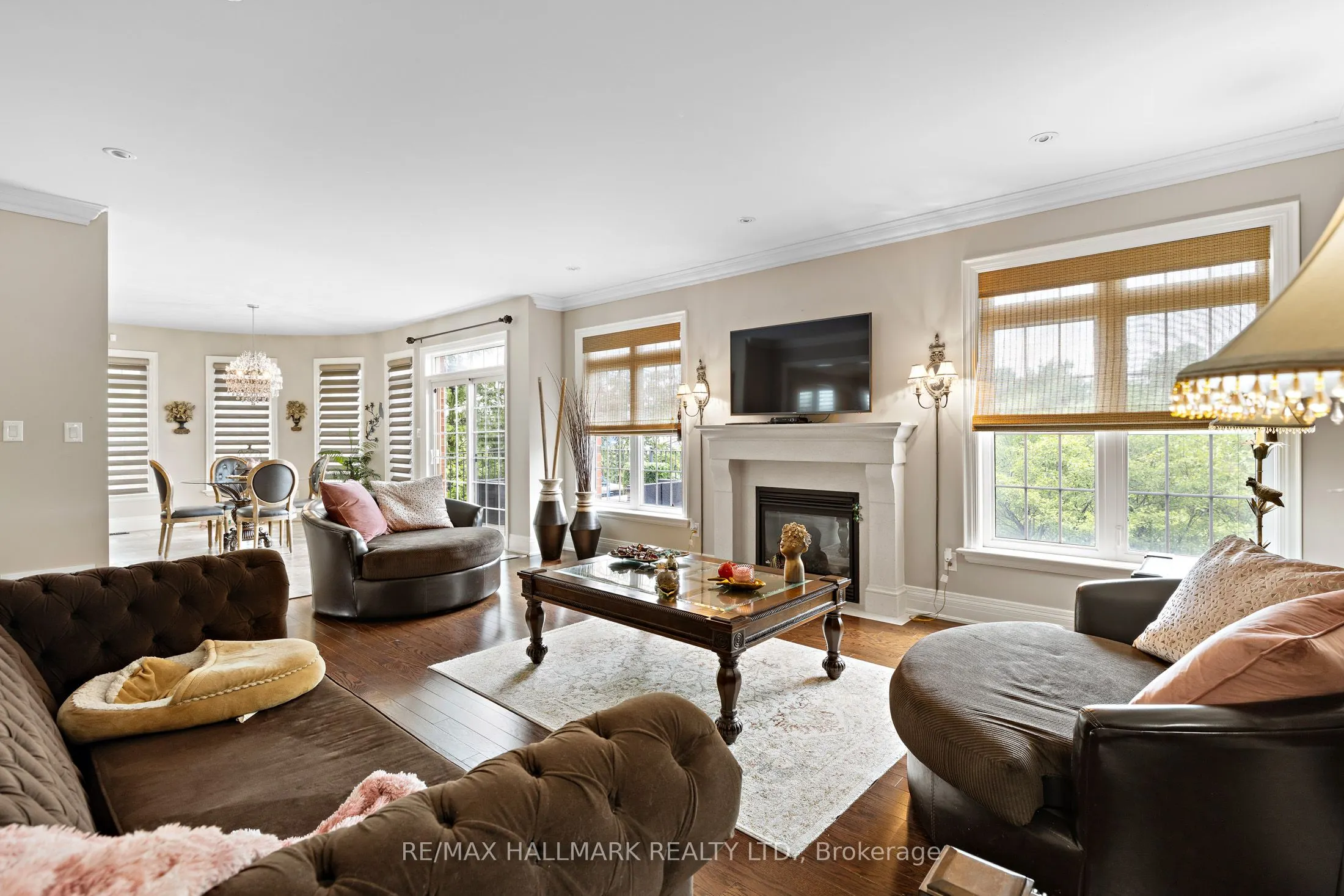2485 Meadowridge Drive