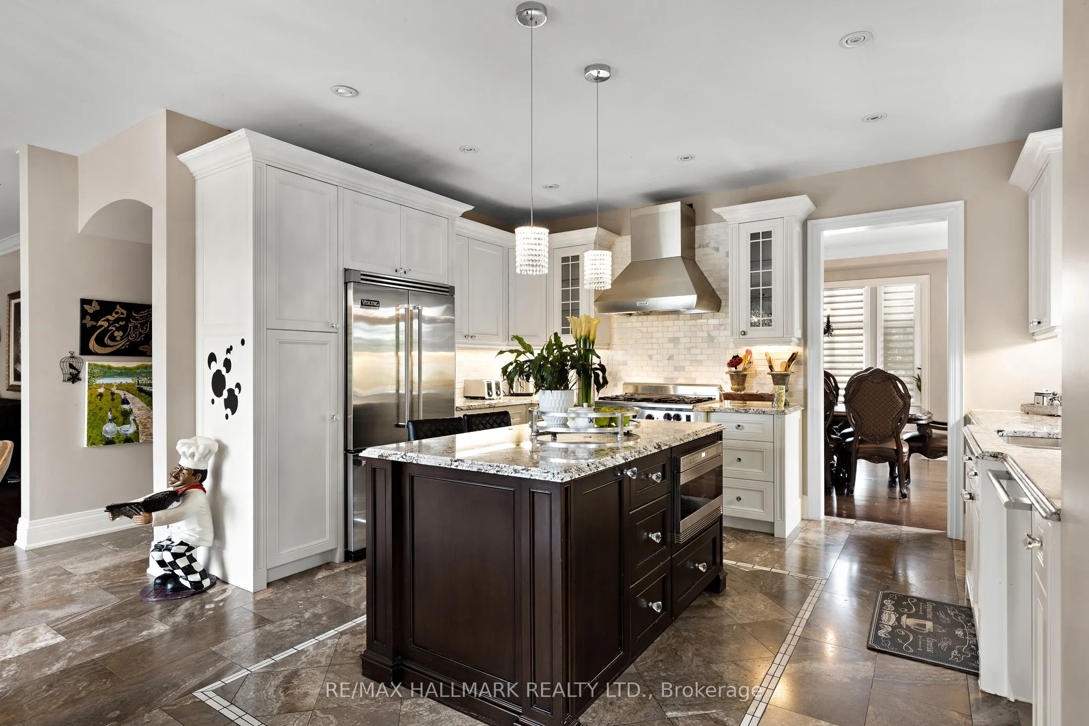 2485 Meadowridge Drive