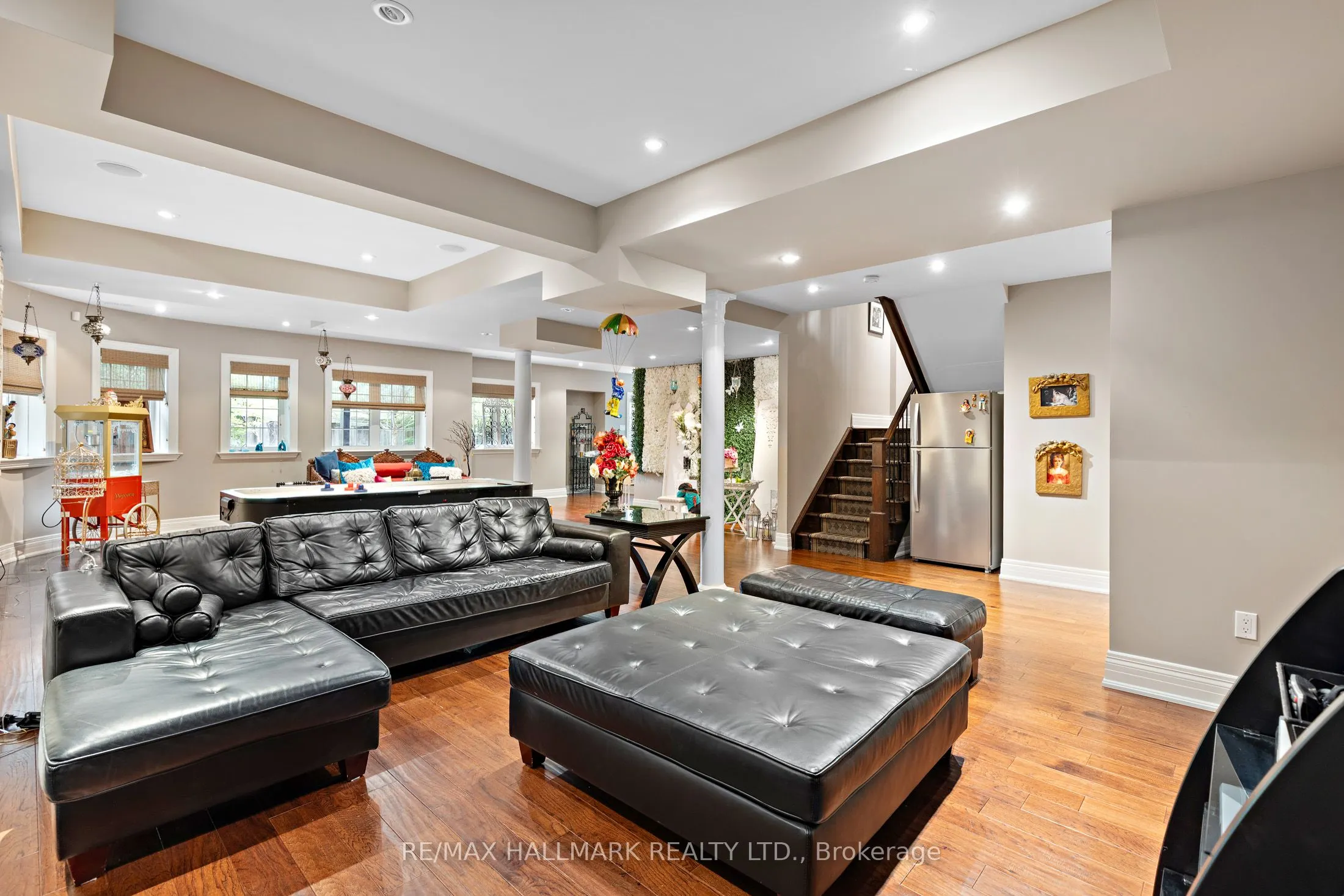 2485 Meadowridge Drive