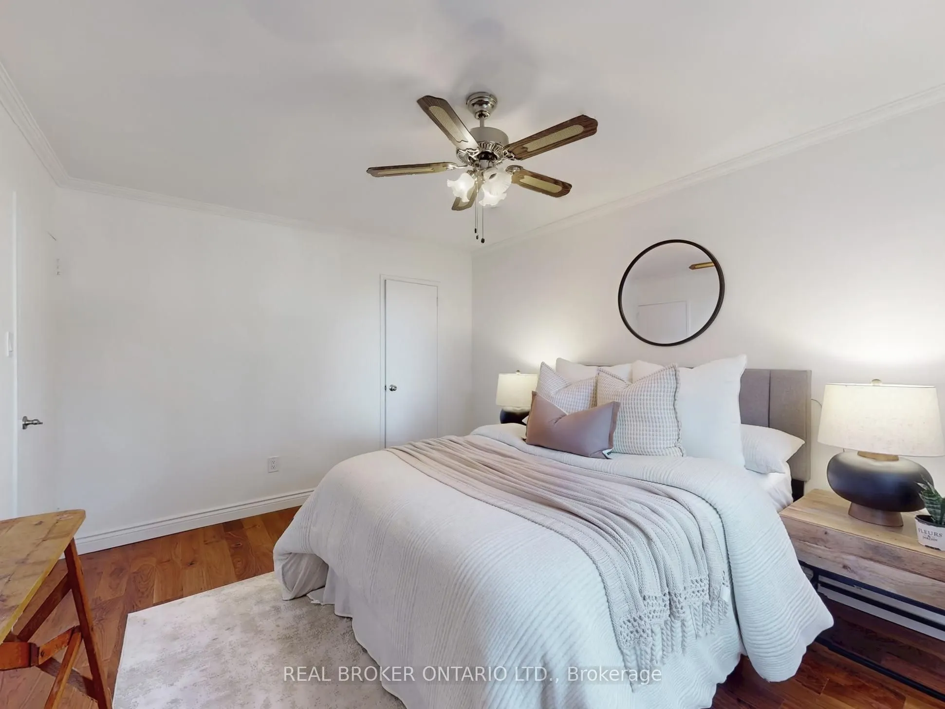 1660 Bloor Street, #411