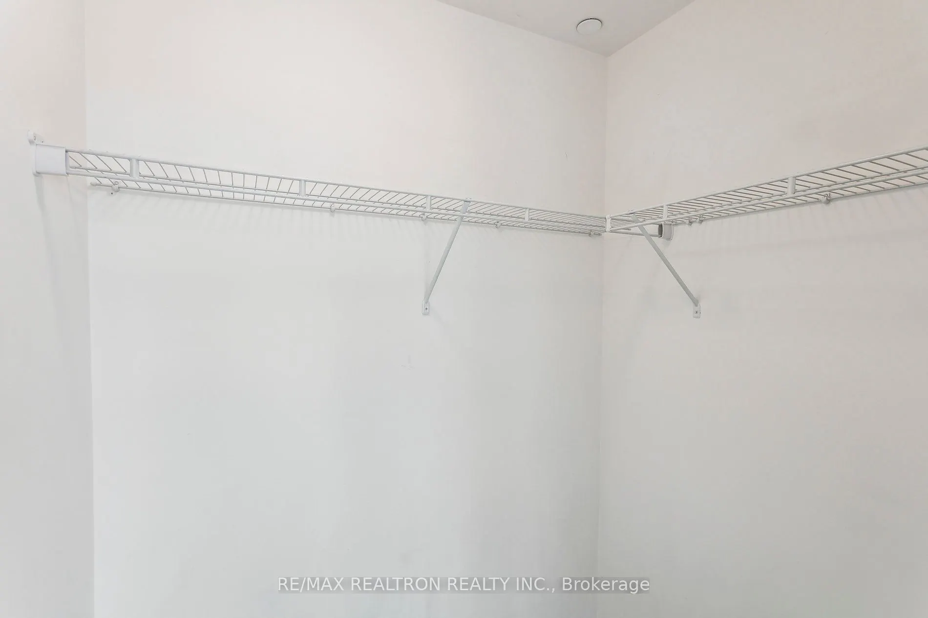 4011 Brickstone Mews, #521
