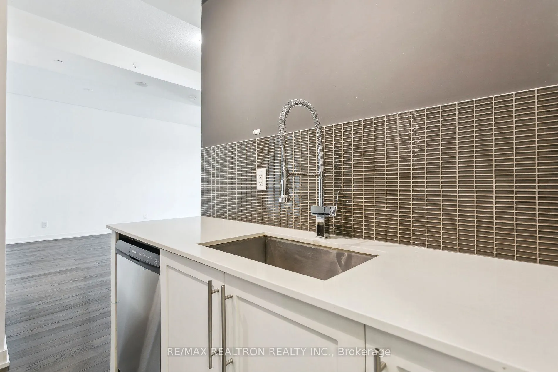 4011 Brickstone Mews, #521