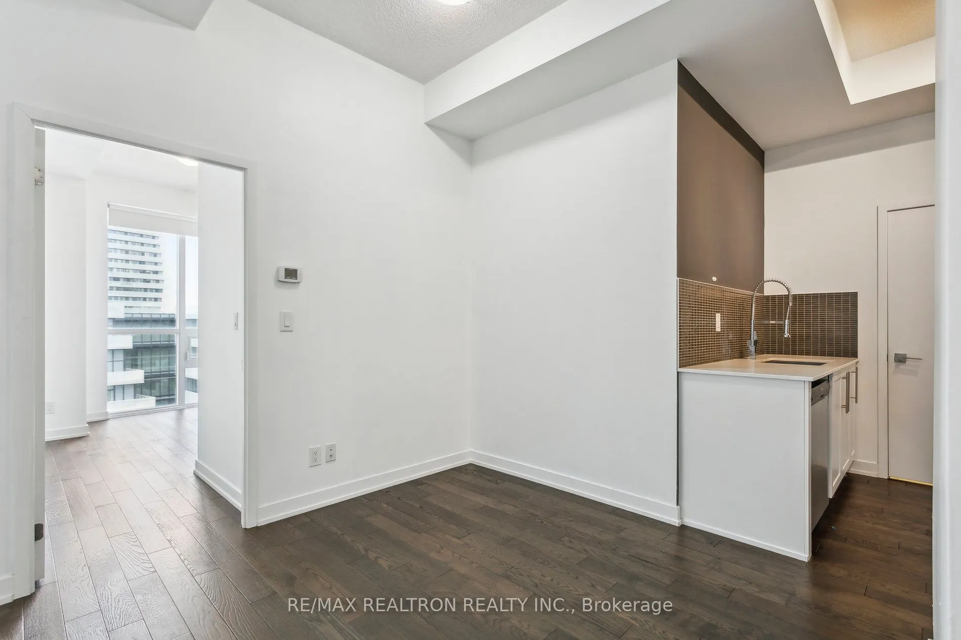 4011 Brickstone Mews, #521