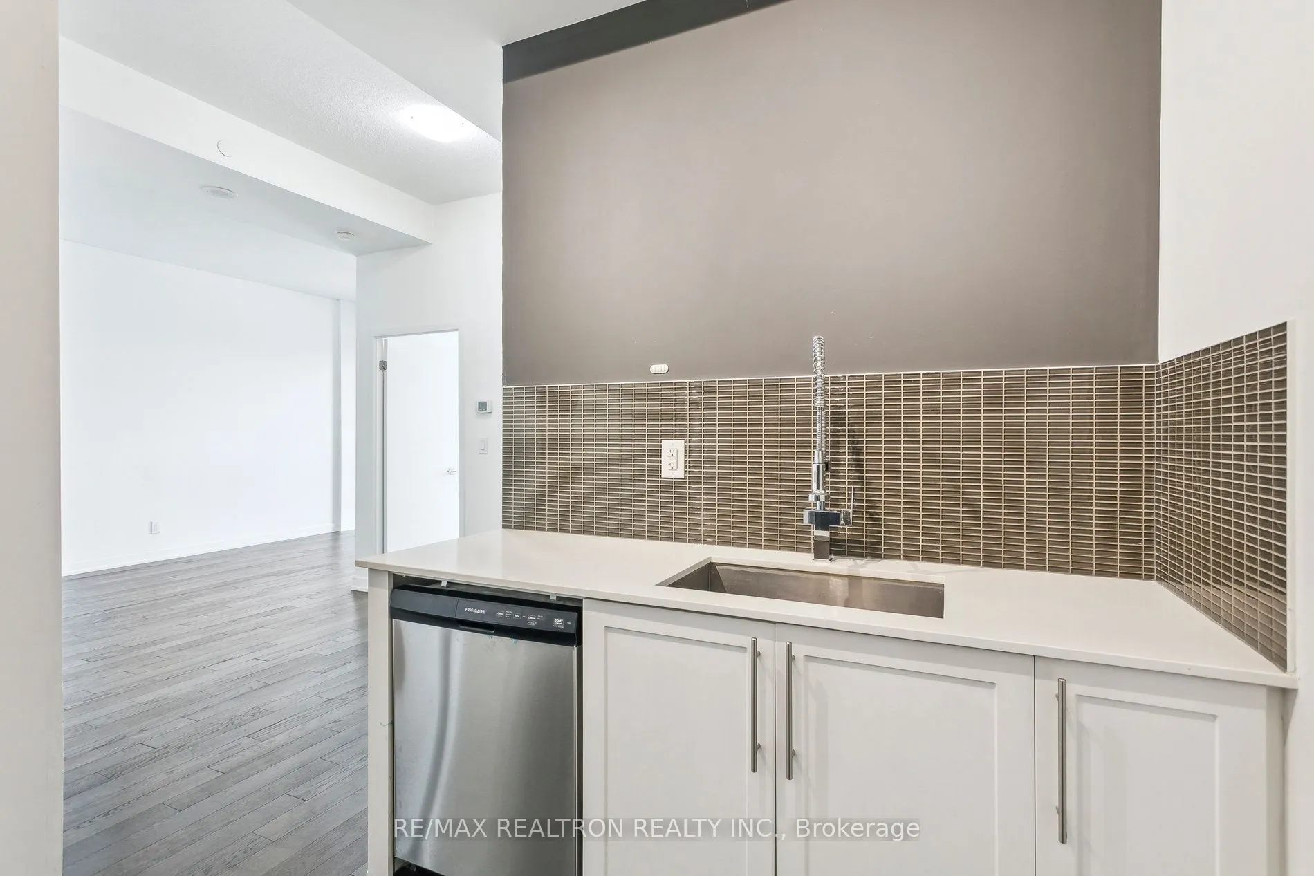 4011 Brickstone Mews, #521