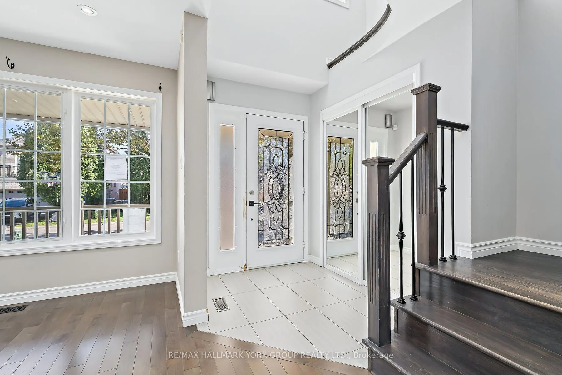 5562 Broadpath Gate