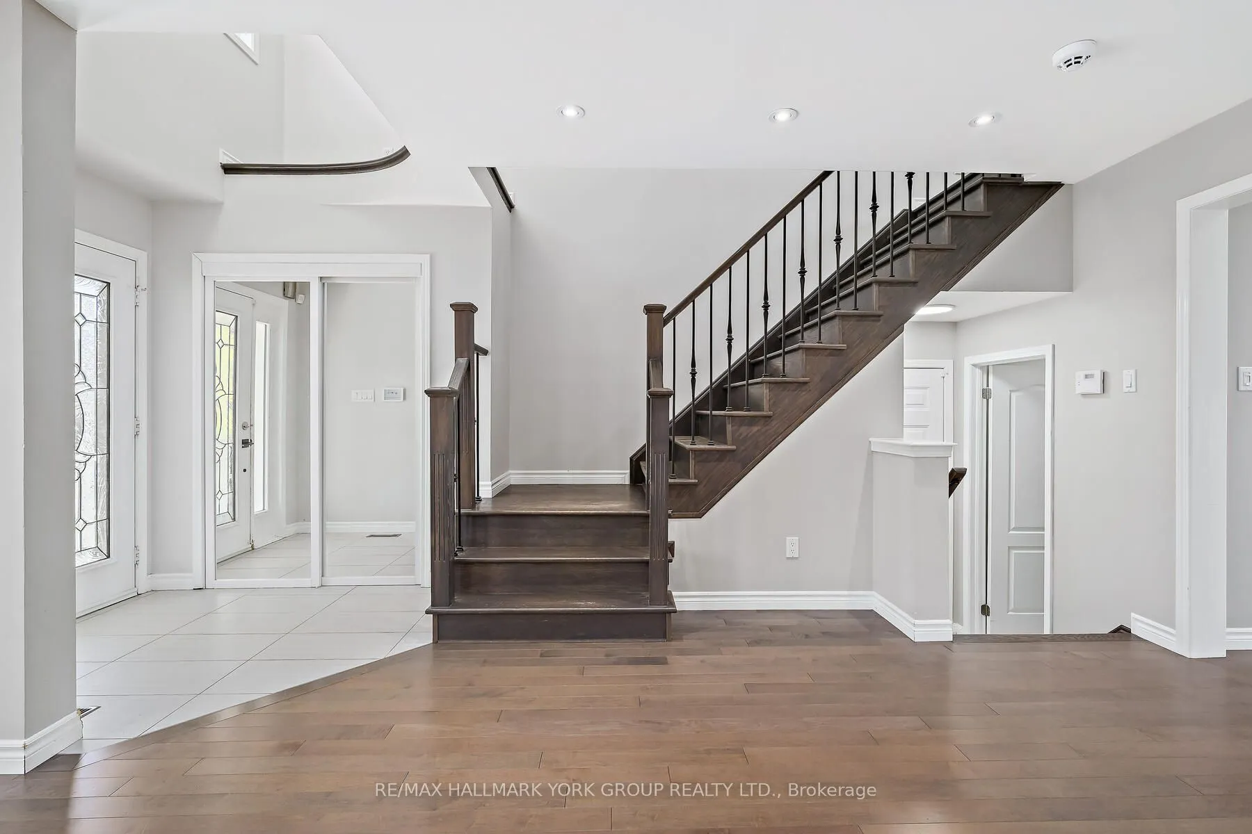 5562 Broadpath Gate