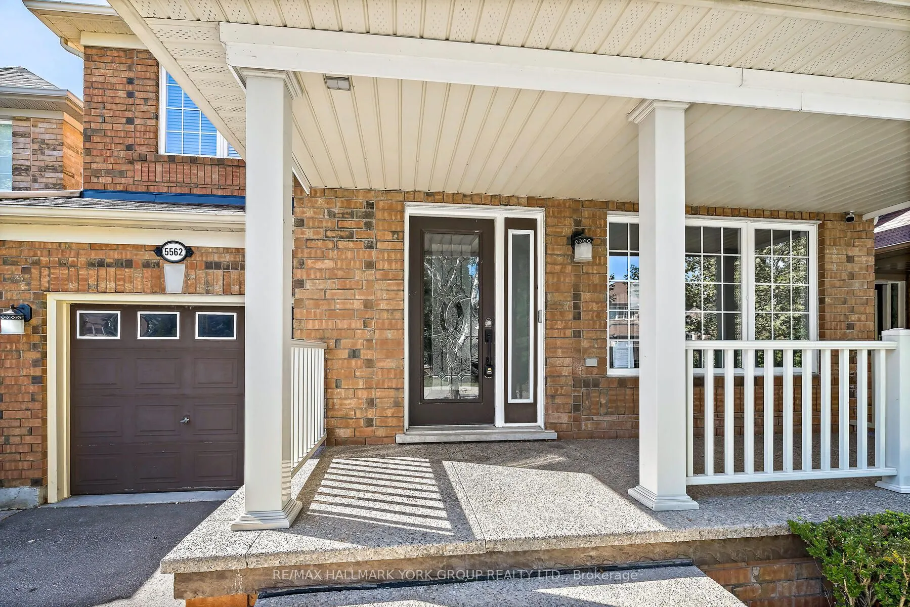 5562 Broadpath Gate