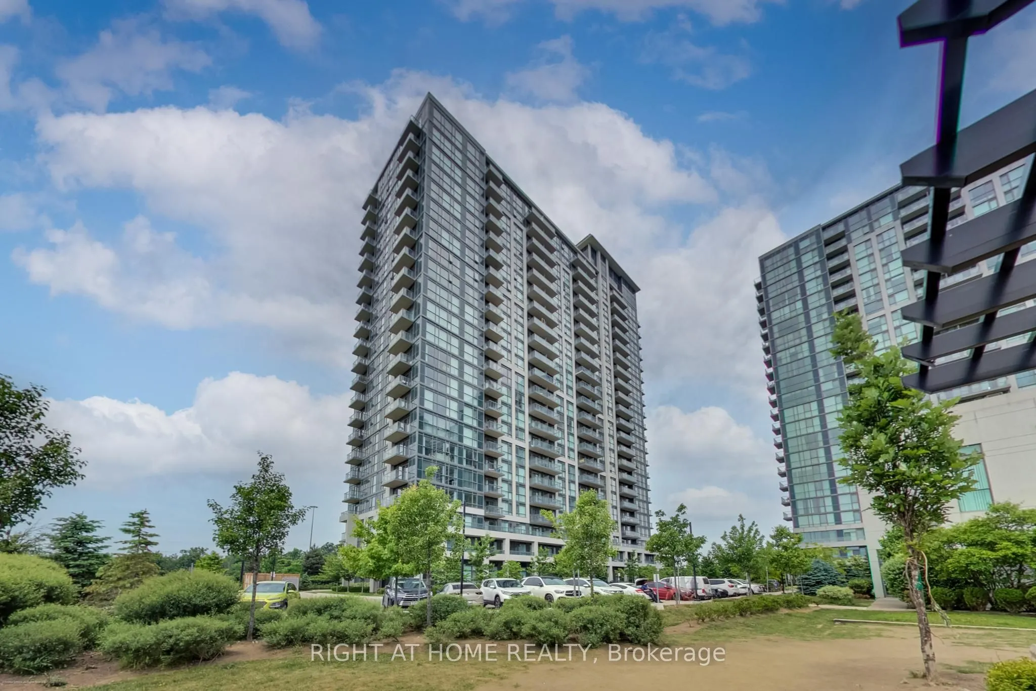 349 Rathburn Road W, #515