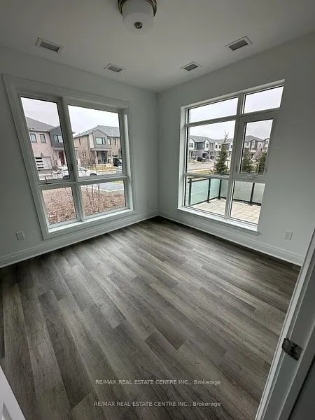 460 Gordon Krantz Avenue, #107