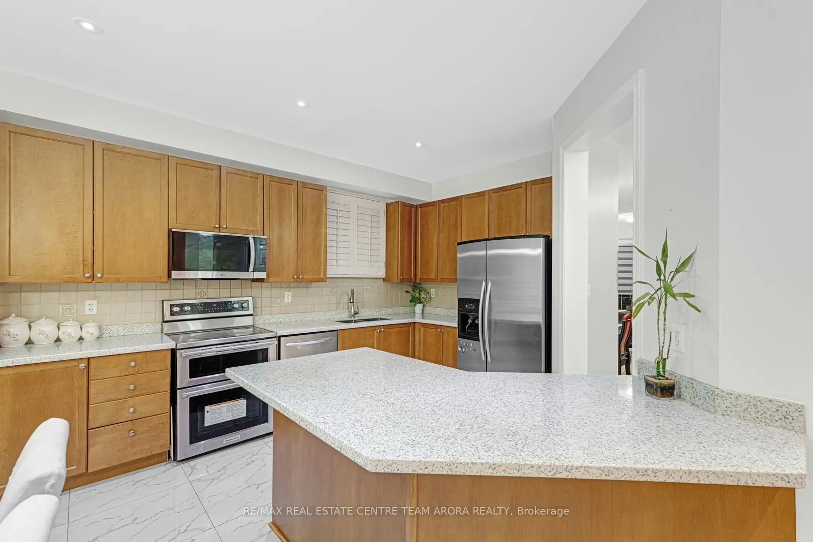 22 Outlook Avenue