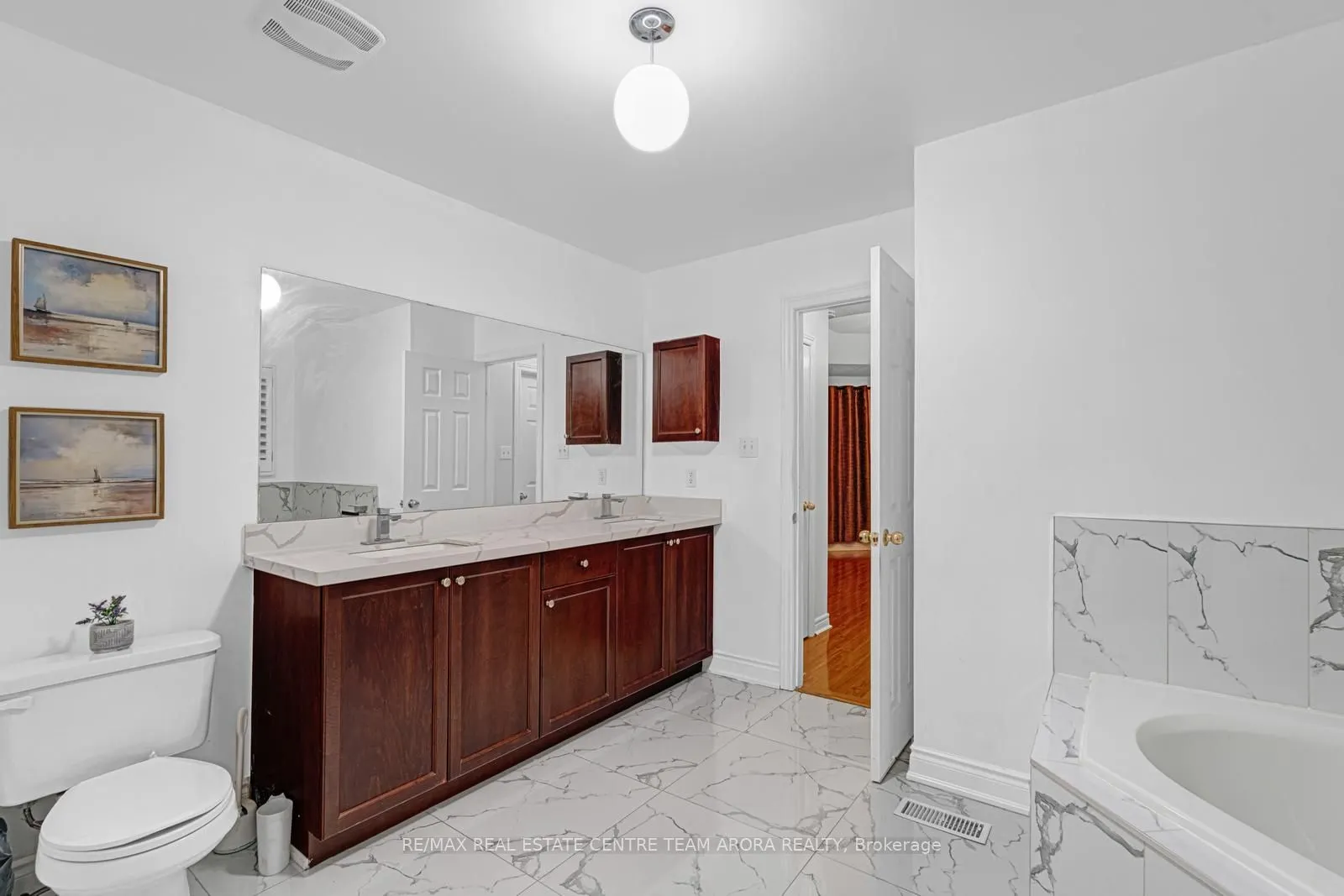 22 Outlook Avenue