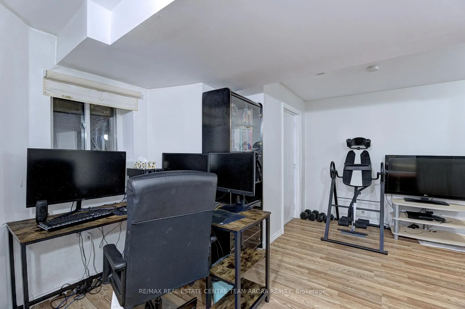 22 Outlook Avenue