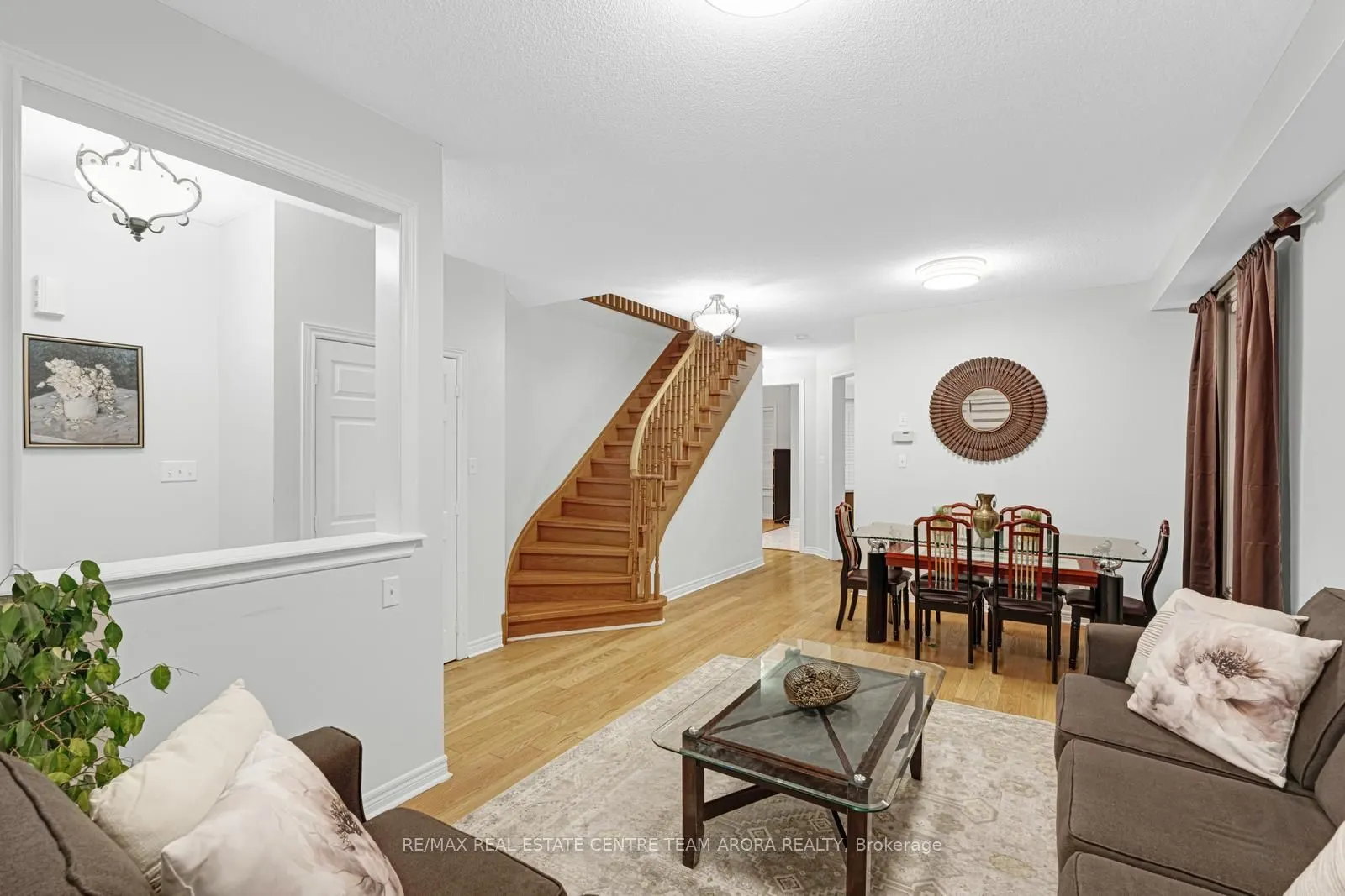 22 Outlook Avenue