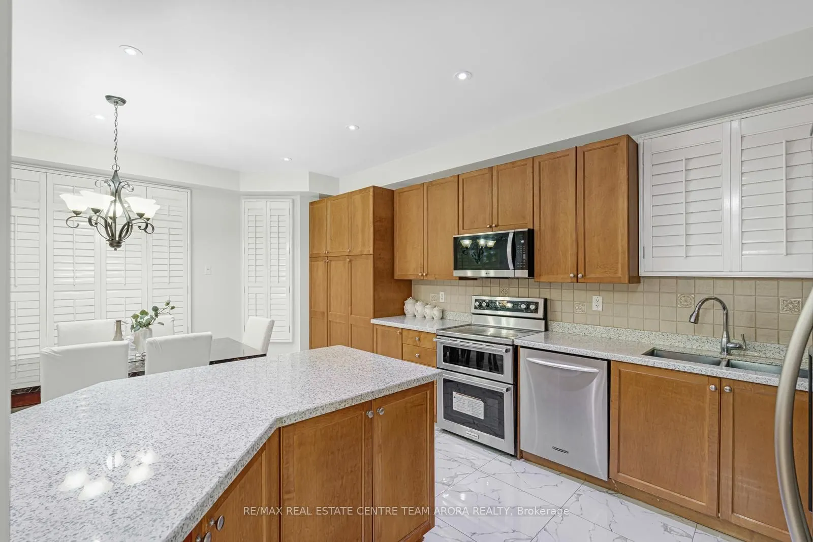 22 Outlook Avenue