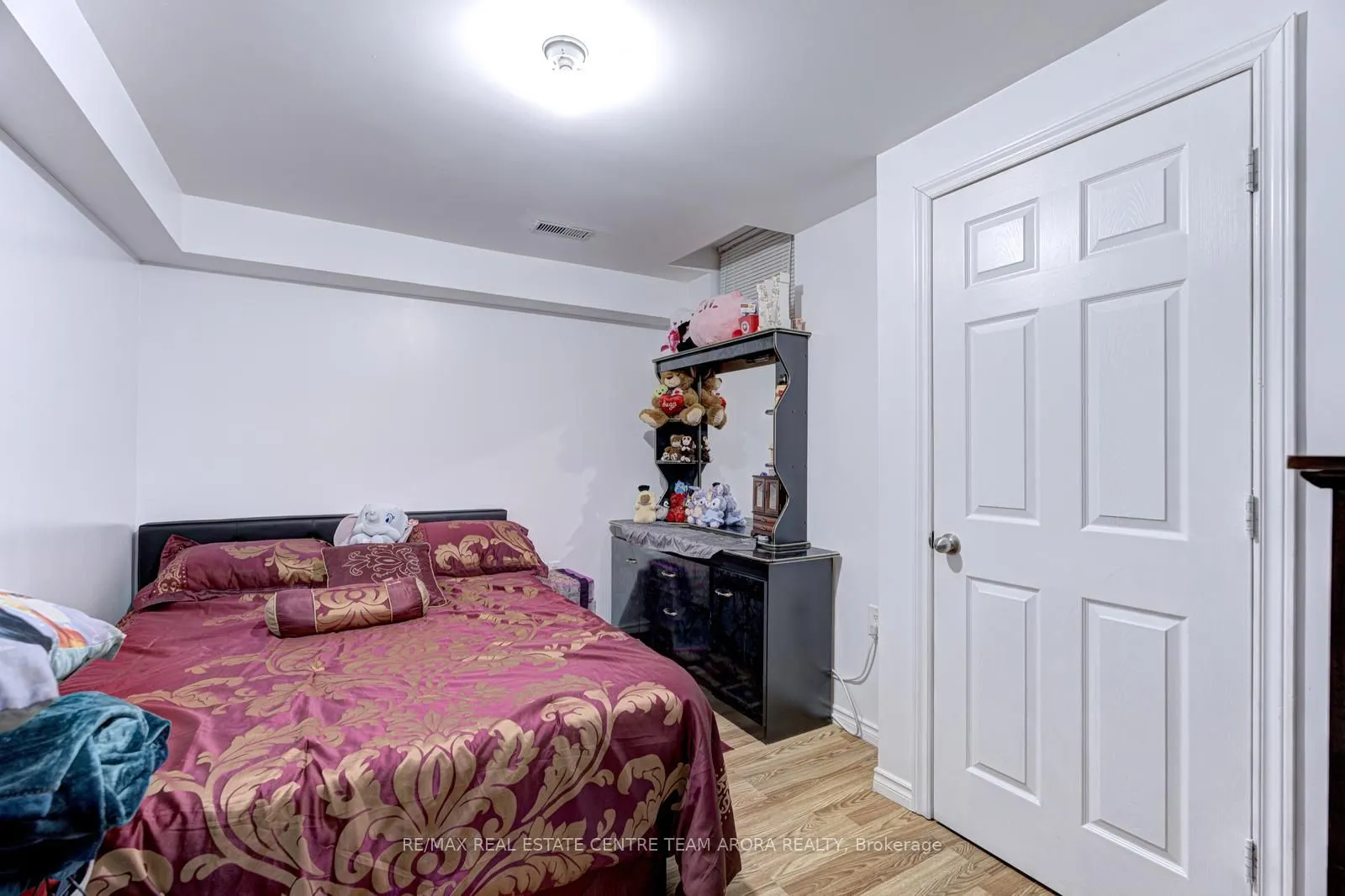 22 Outlook Avenue