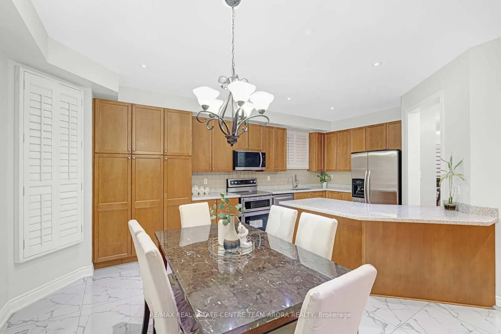 22 Outlook Avenue