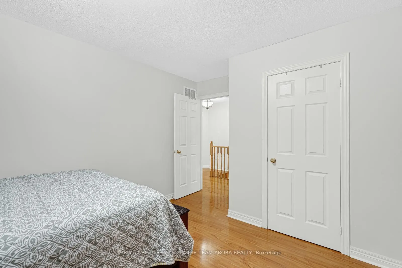 22 Outlook Avenue