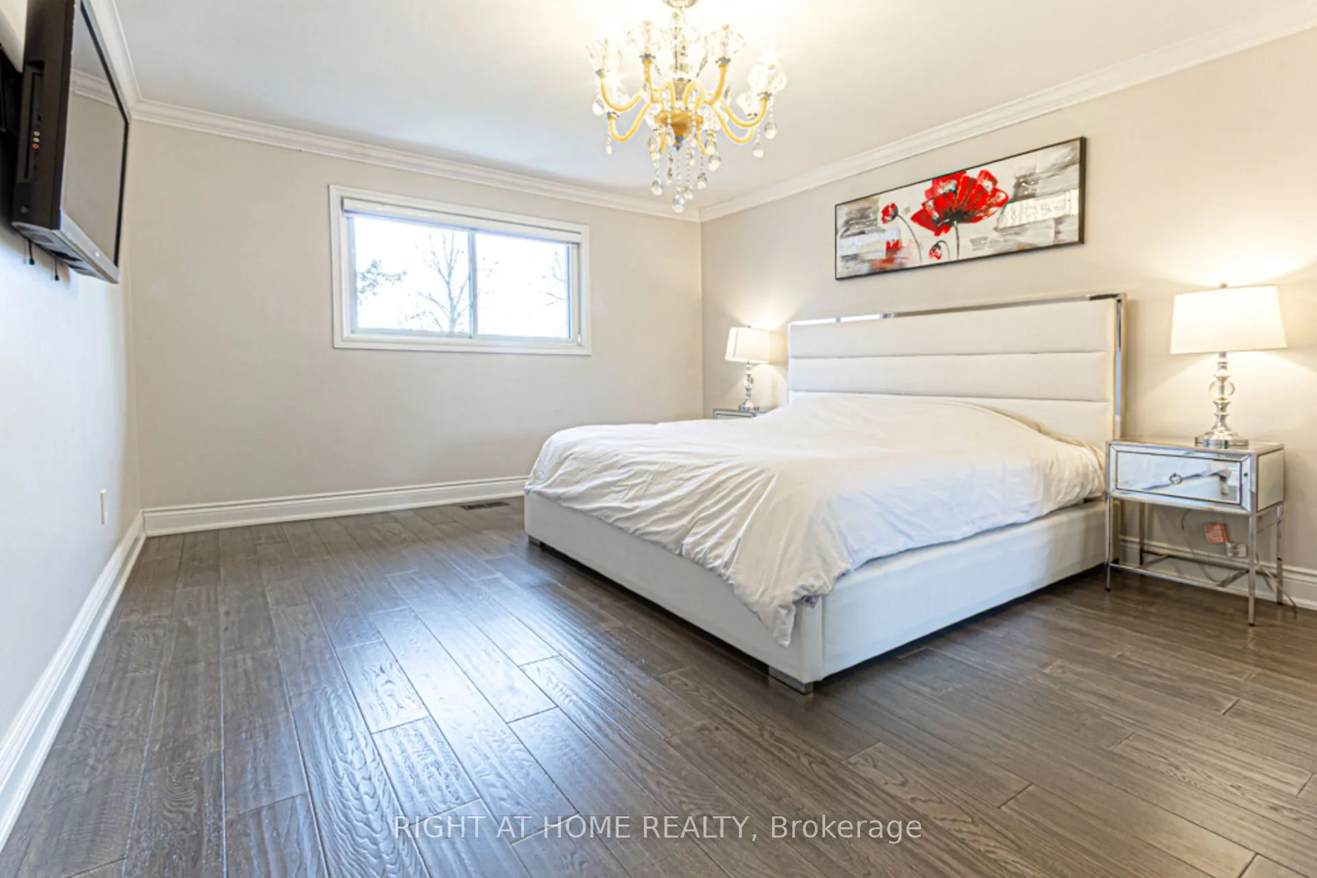 1388 Highgate Court