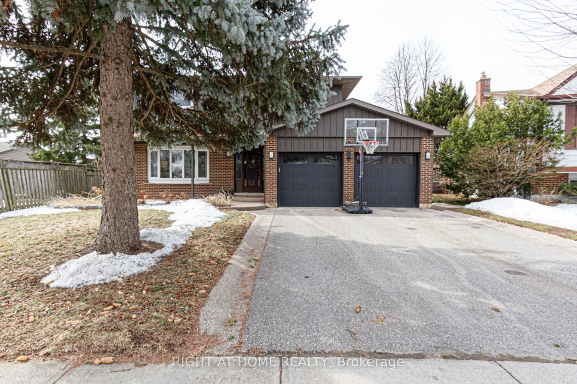 1388 Highgate Court