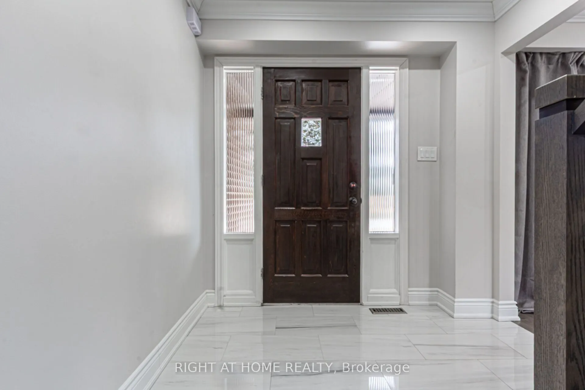 1388 Highgate Court