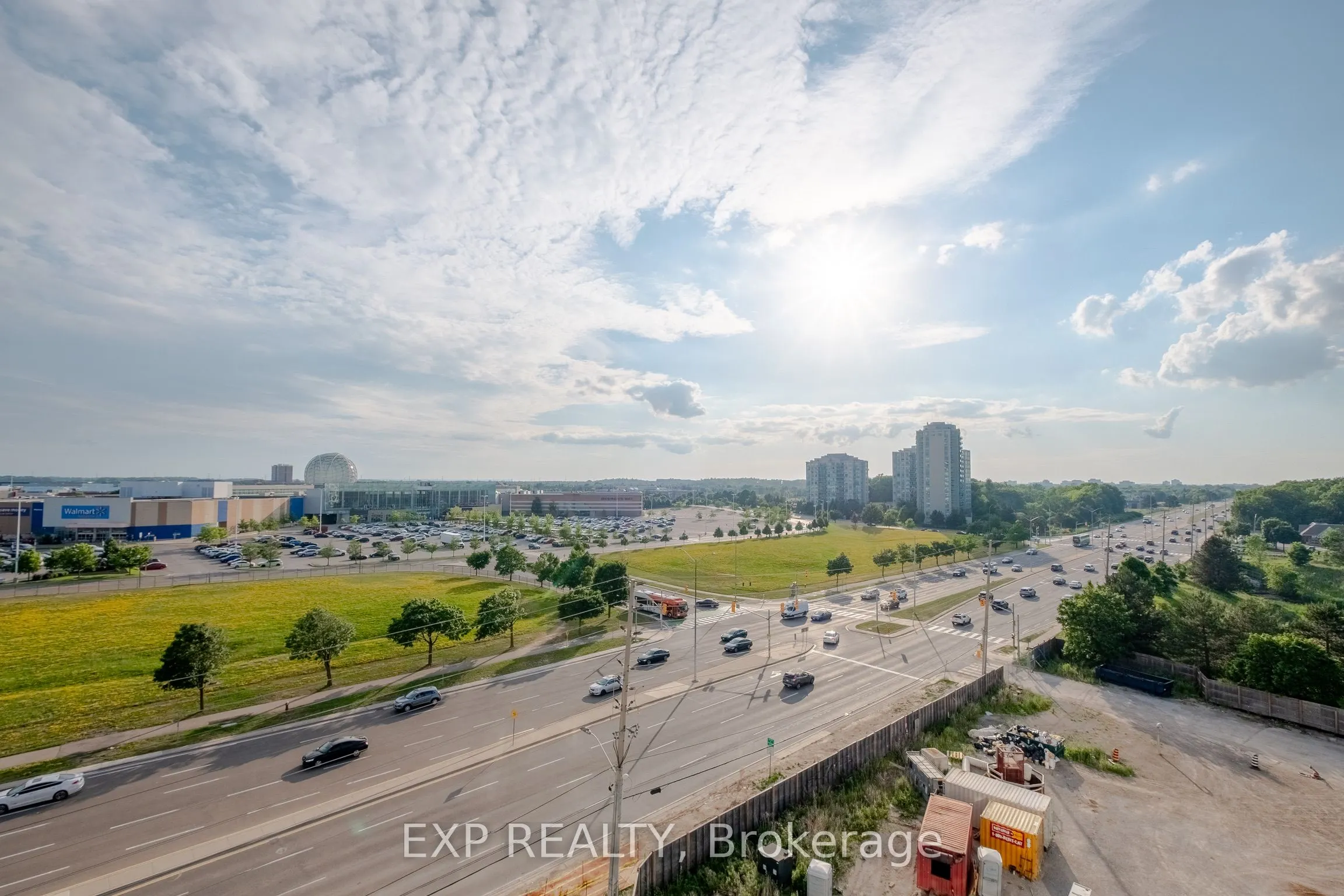 2475 Eglinton Avenue W, #805