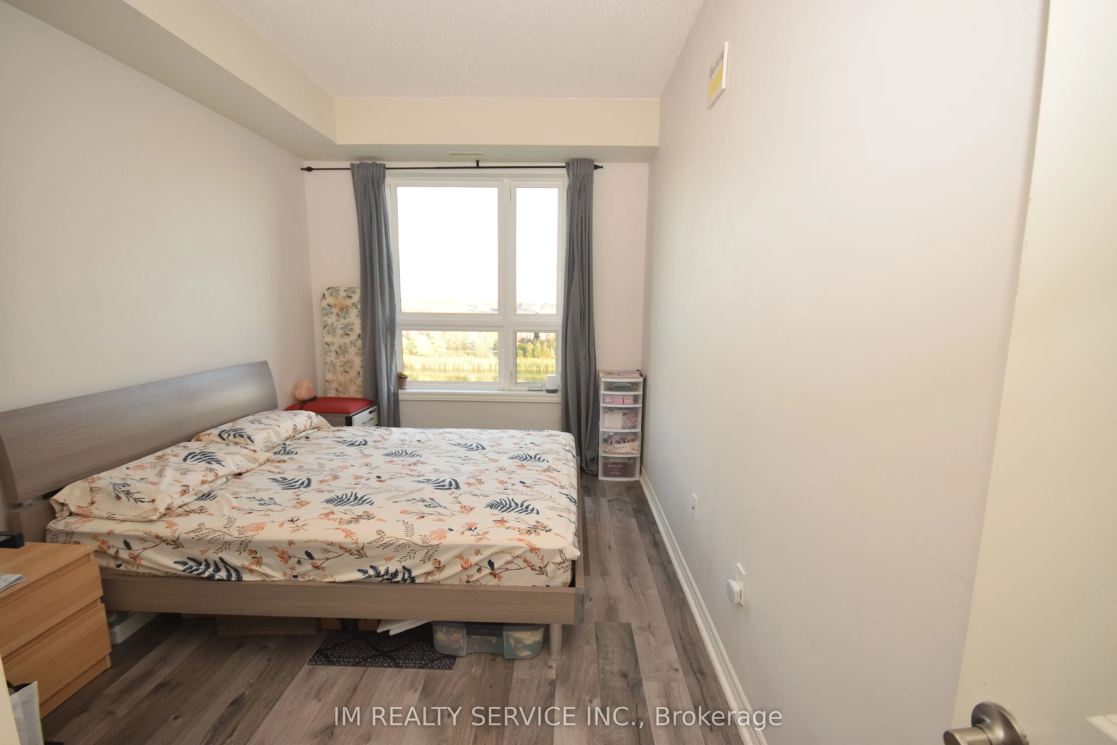 640 Sauve Street, #415