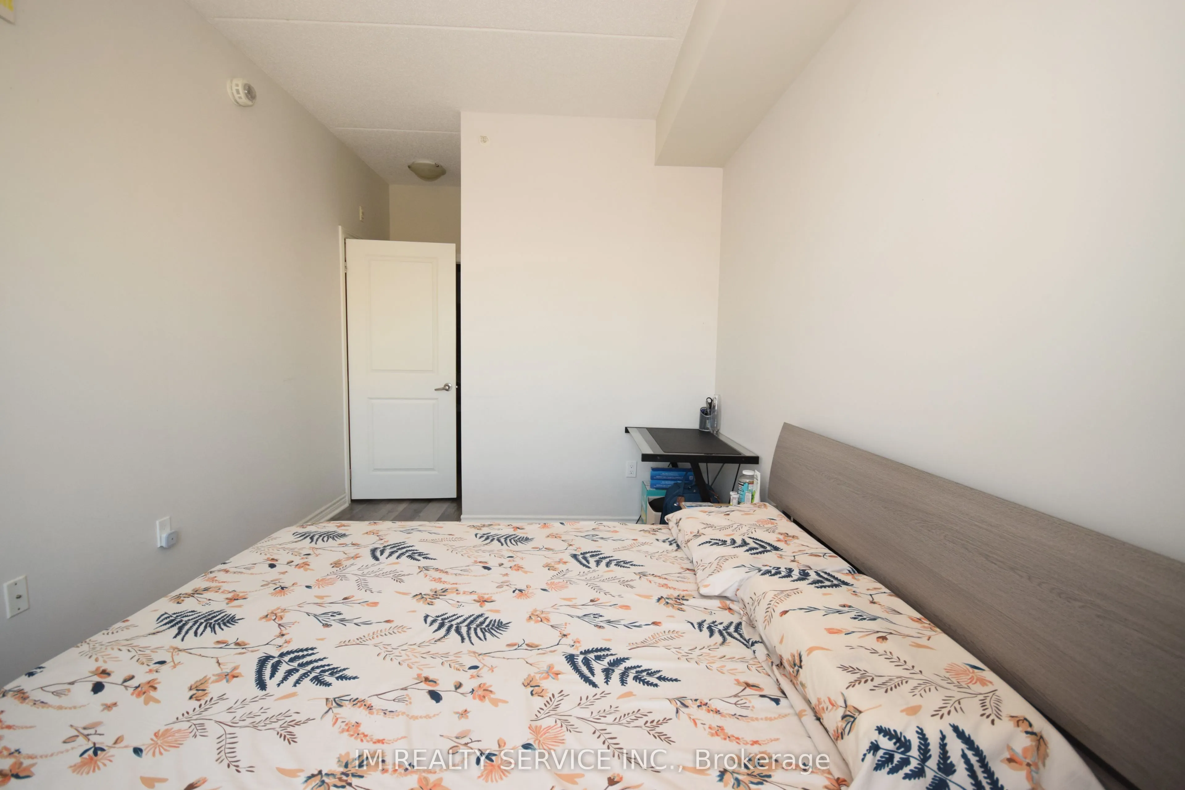 640 Sauve Street, #415
