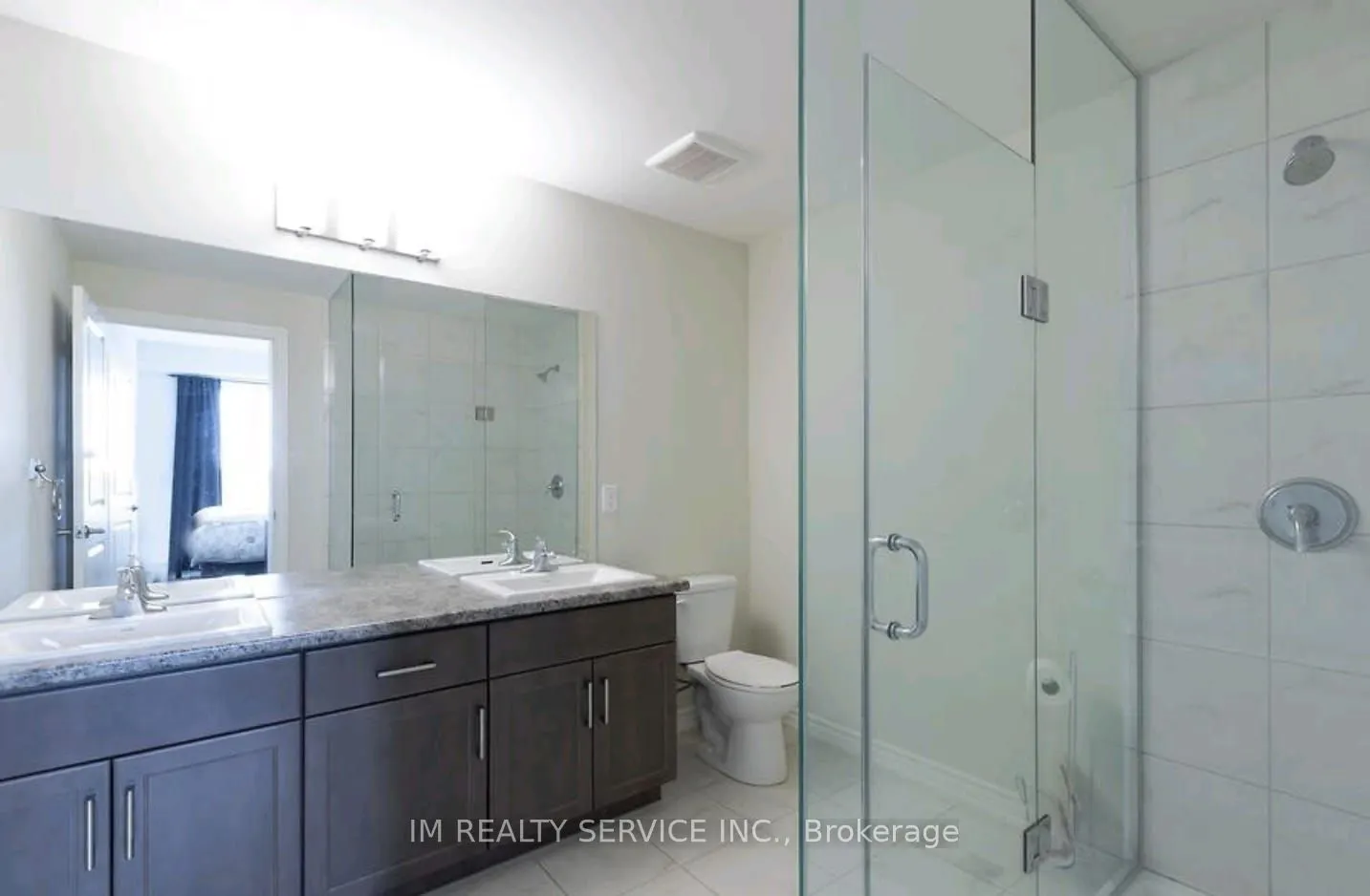 640 Sauve Street, #415