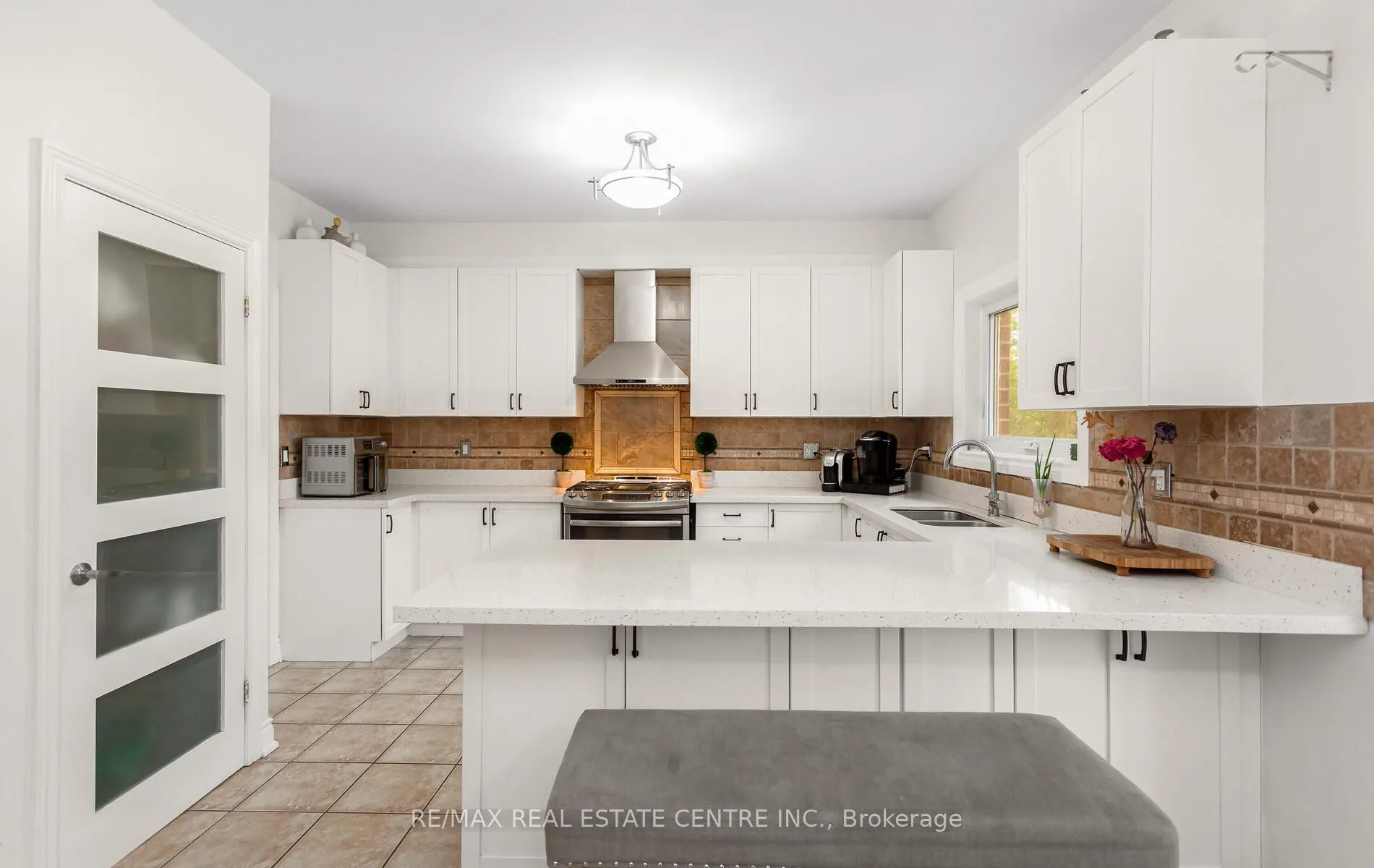 26 Saint Hubert Drive