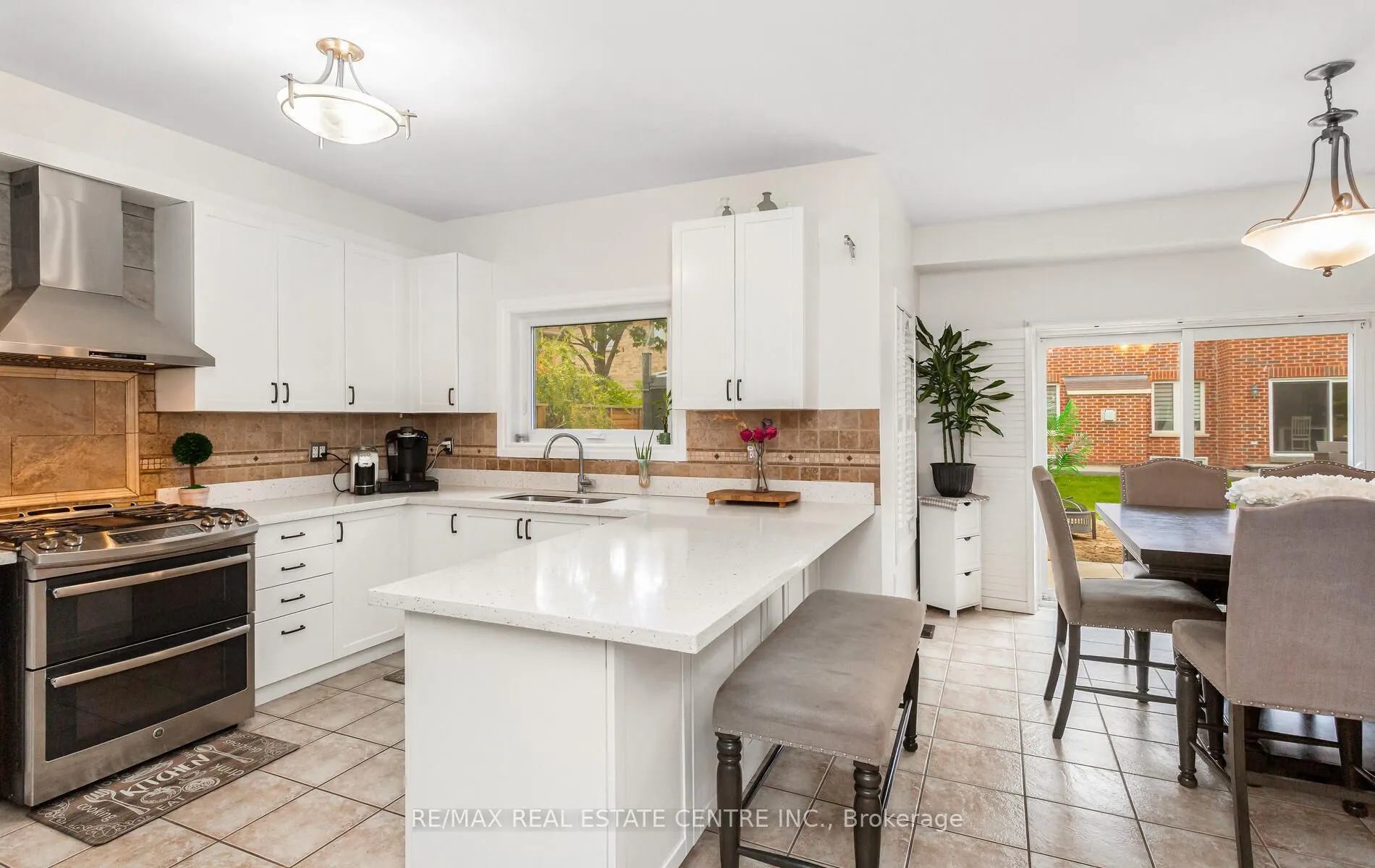 26 Saint Hubert Drive