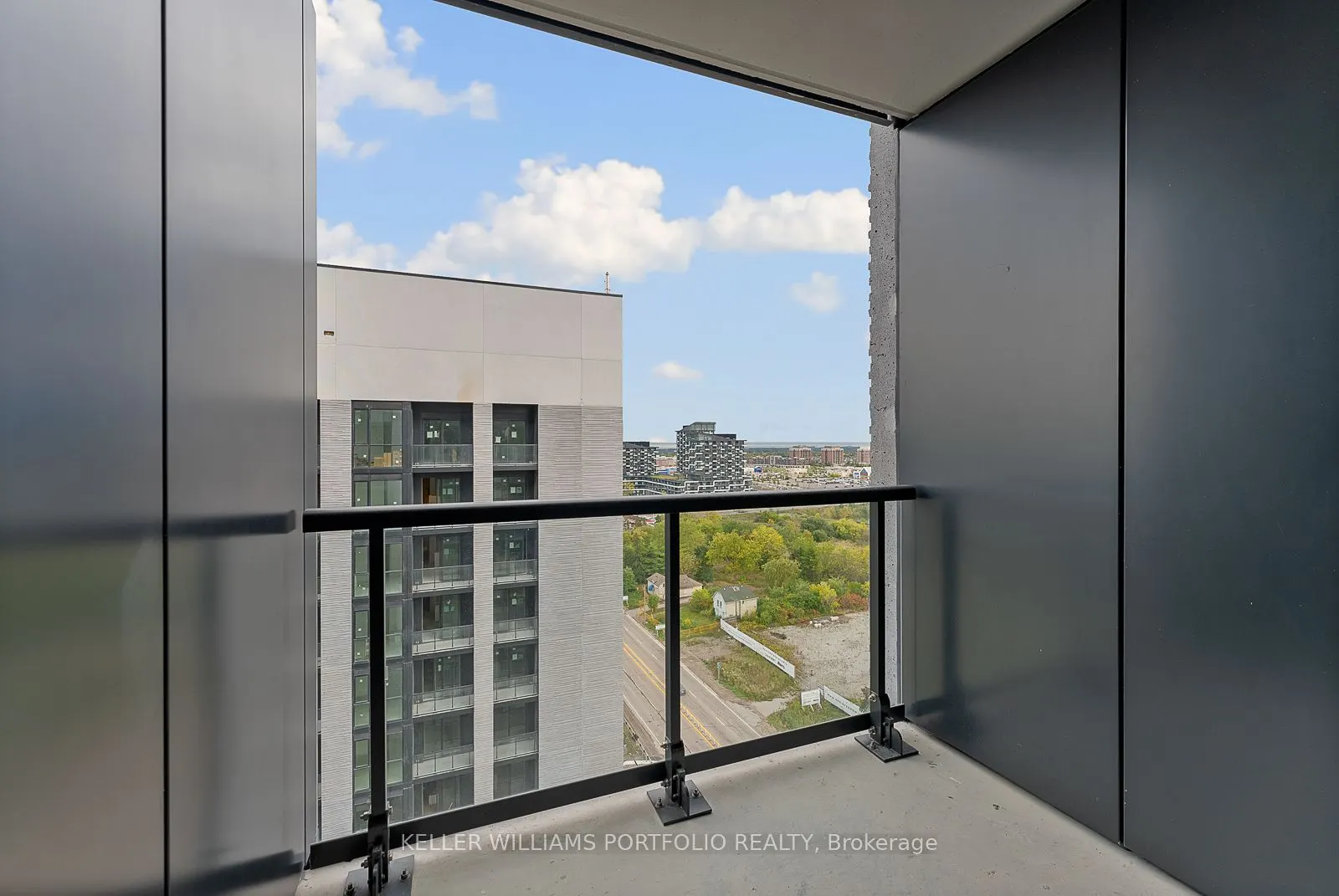 3079 Trafalgar Road, #1601