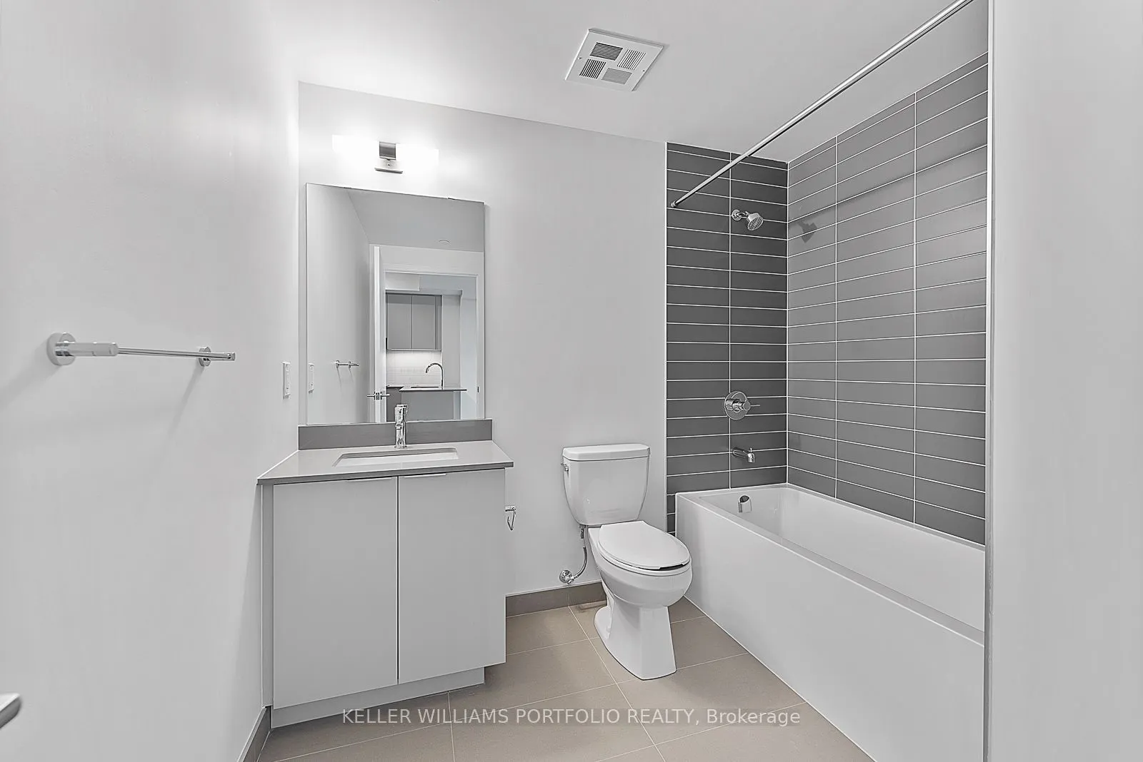 3079 Trafalgar Road, #1601