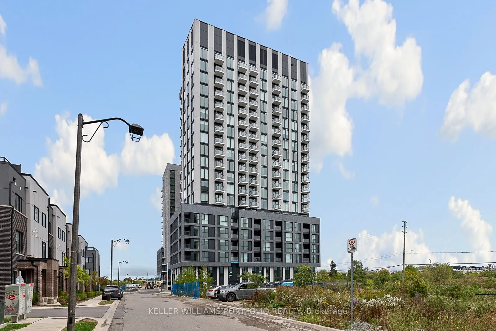 3079 Trafalgar Road, #1601