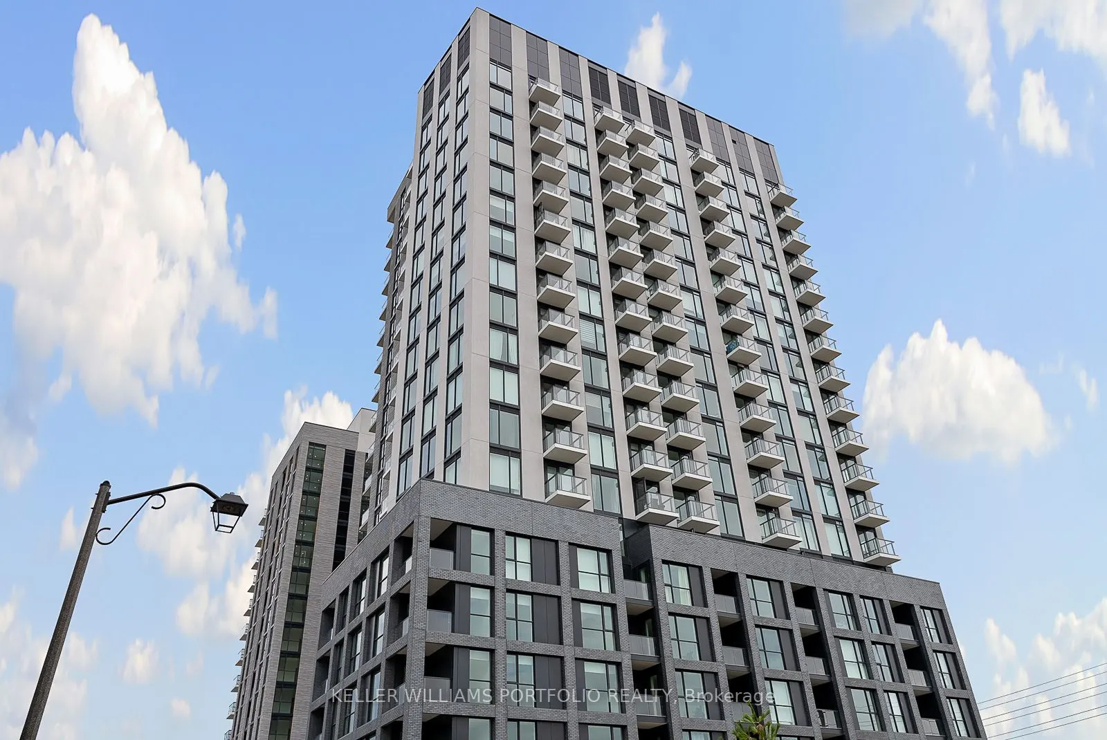 3079 Trafalgar Road, #1601