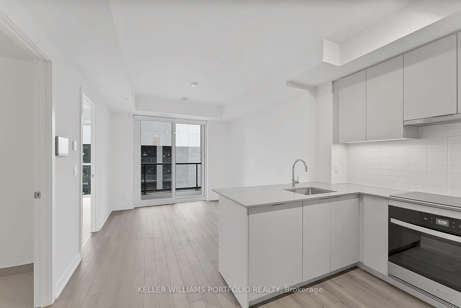 3079 Trafalgar Road, #1601