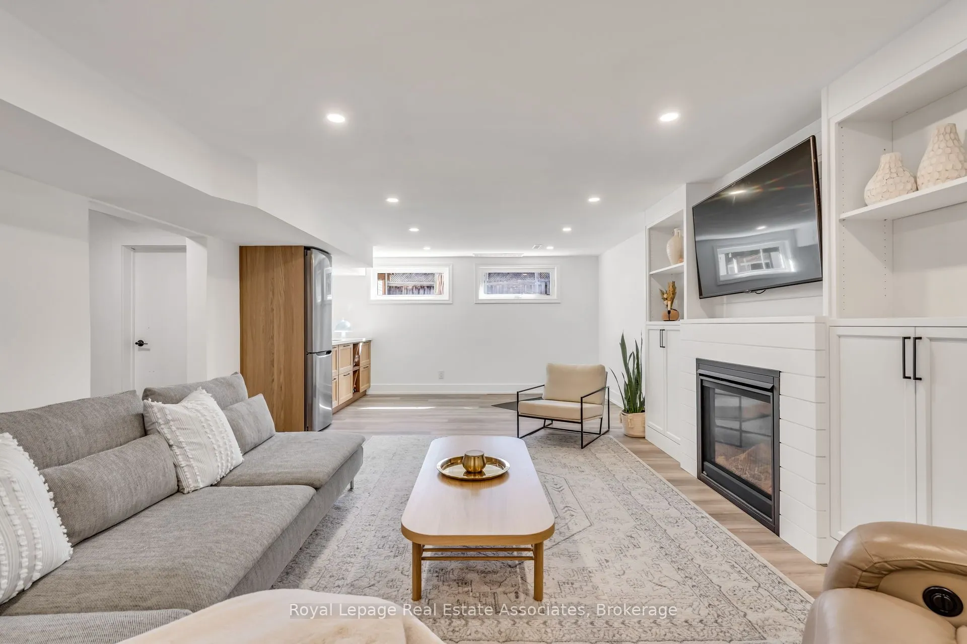 944 Tenth Street