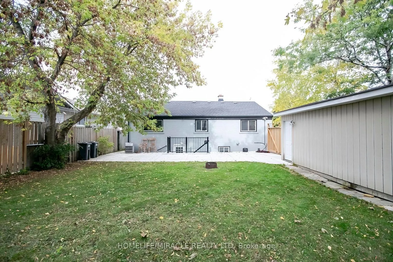 76 Raylawn Crescent