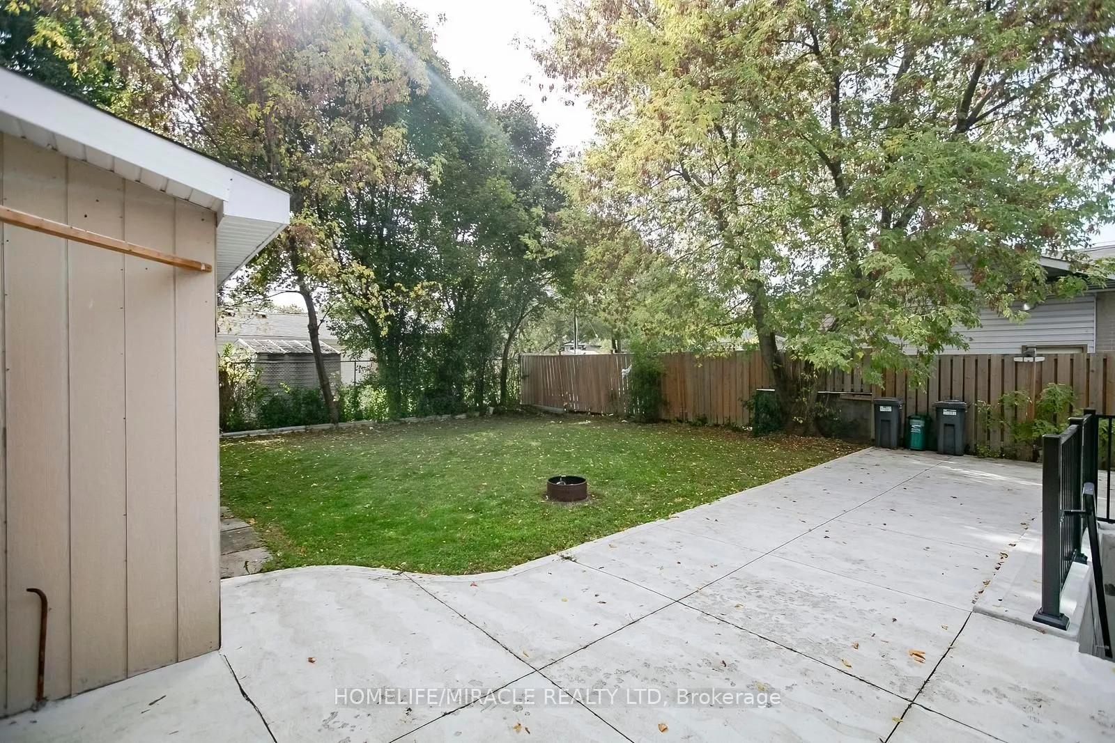 76 Raylawn Crescent