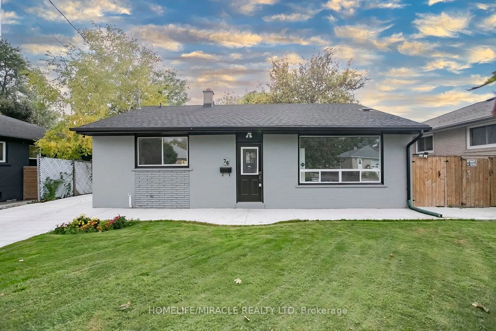 76 Raylawn Crescent