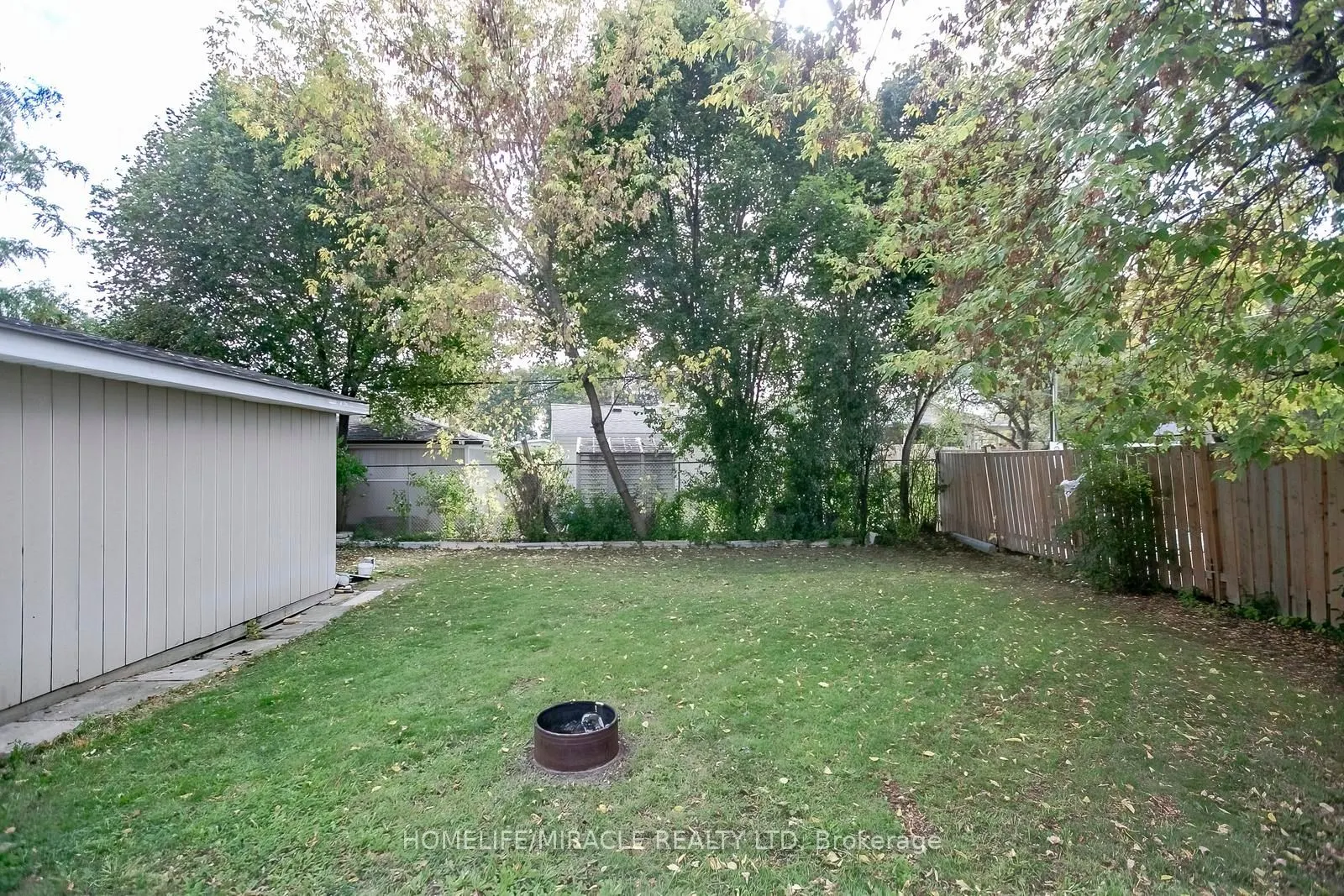 76 Raylawn Crescent