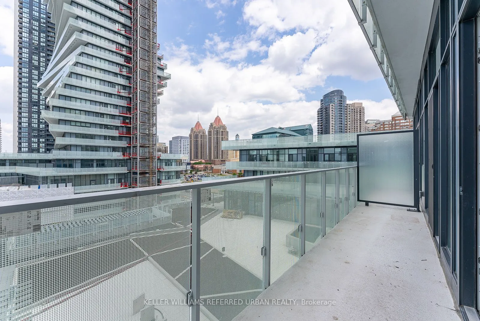 3883 Quartz Road, #602